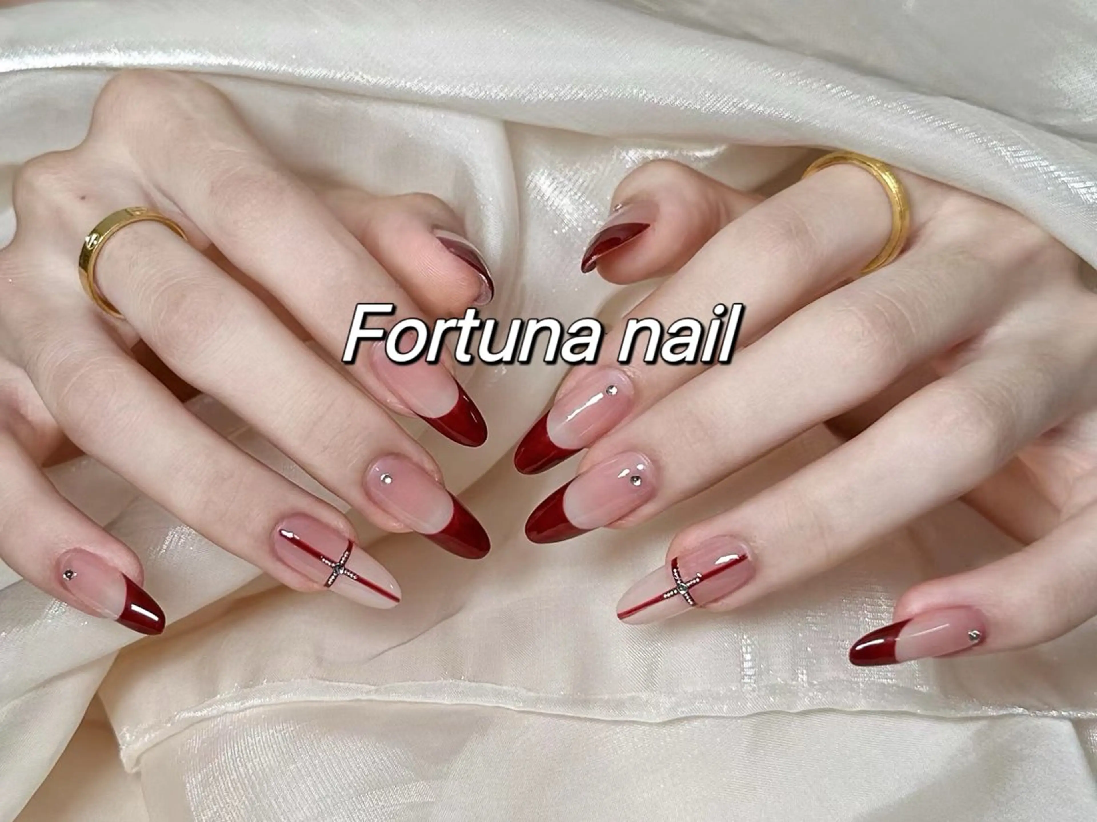 ネイル ハンドネイル ハンドケア Nail •Head スパFortunaのネイルデザイン