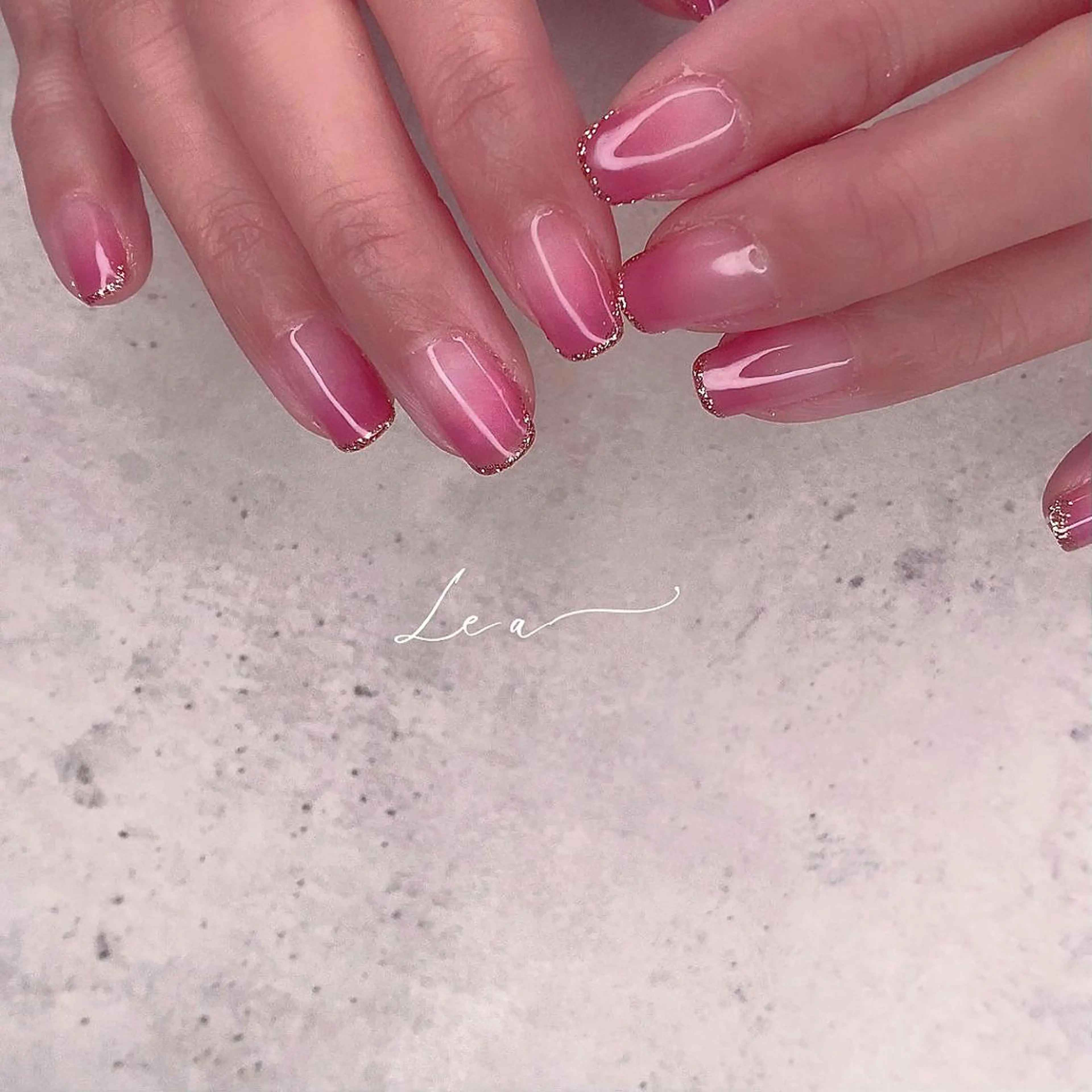 ネイル グラデーション le’a所属・Le'a nail&eyesのマツエク・マツパデザイン