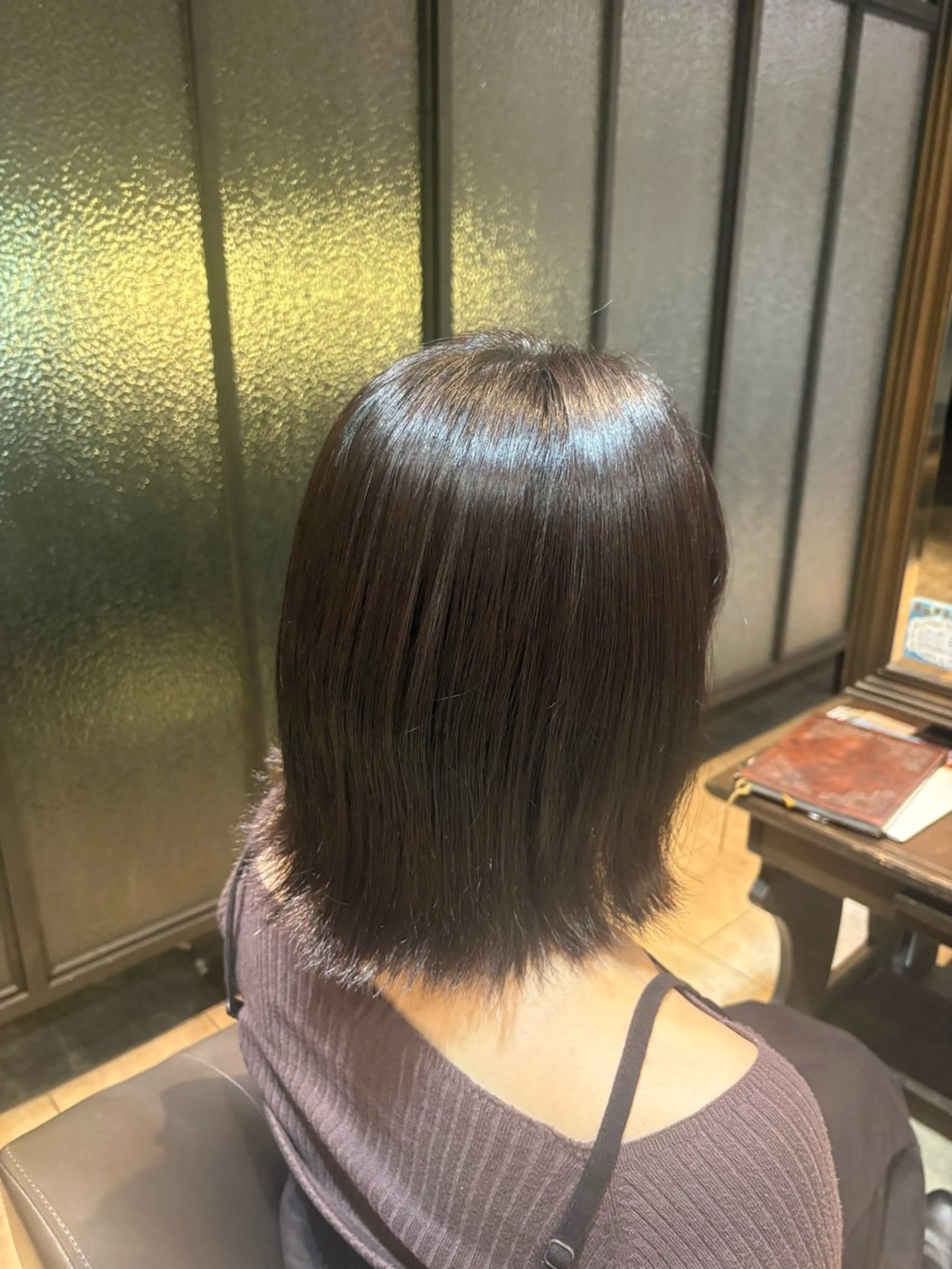 ミディアム カラー ブリーチ ブラウンカラー ピンクカラー ヘアカラー 池田 雛李のヘアスタイル