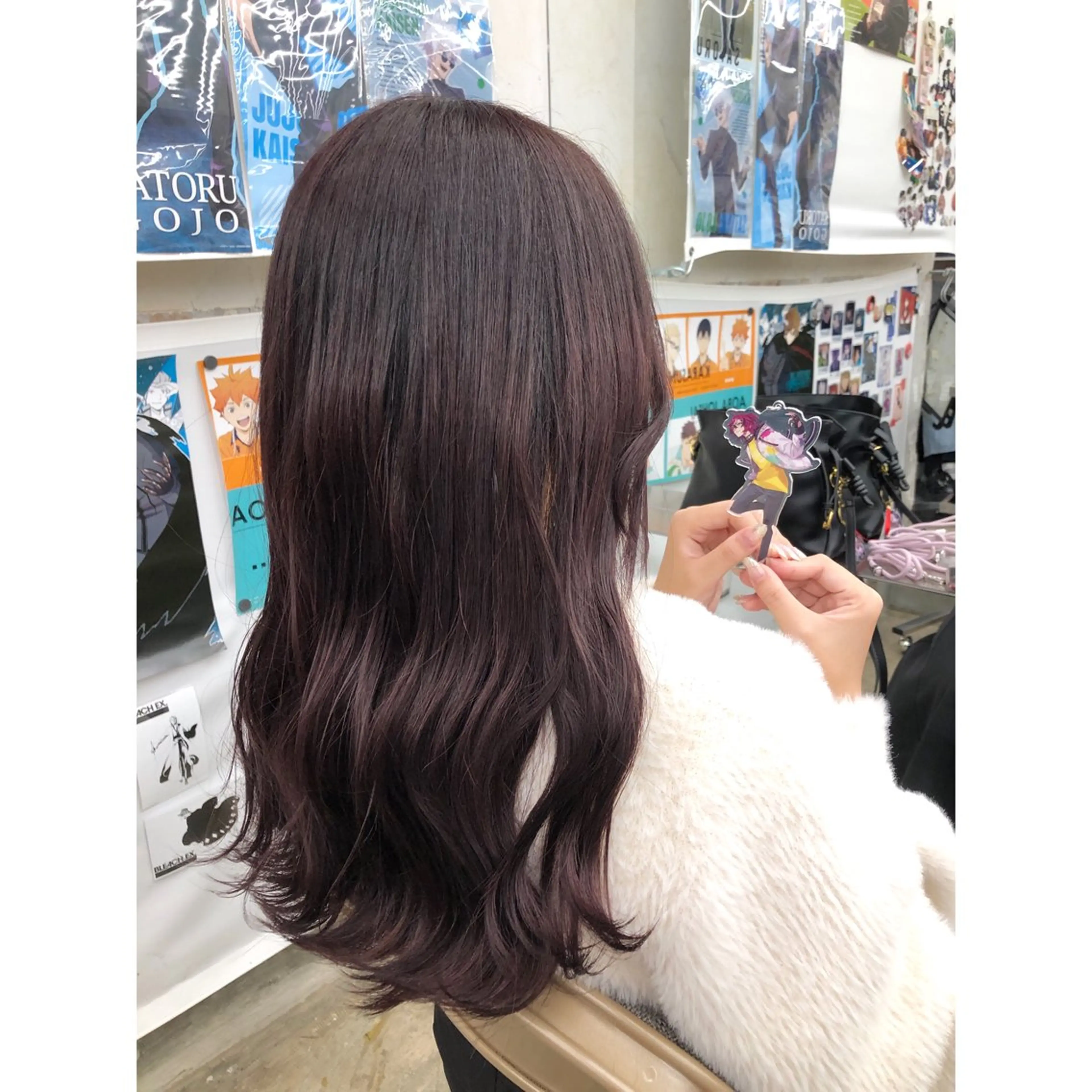 セミロング カラー 推しカラー✨ オタク美容師ユウカのヘアスタイル