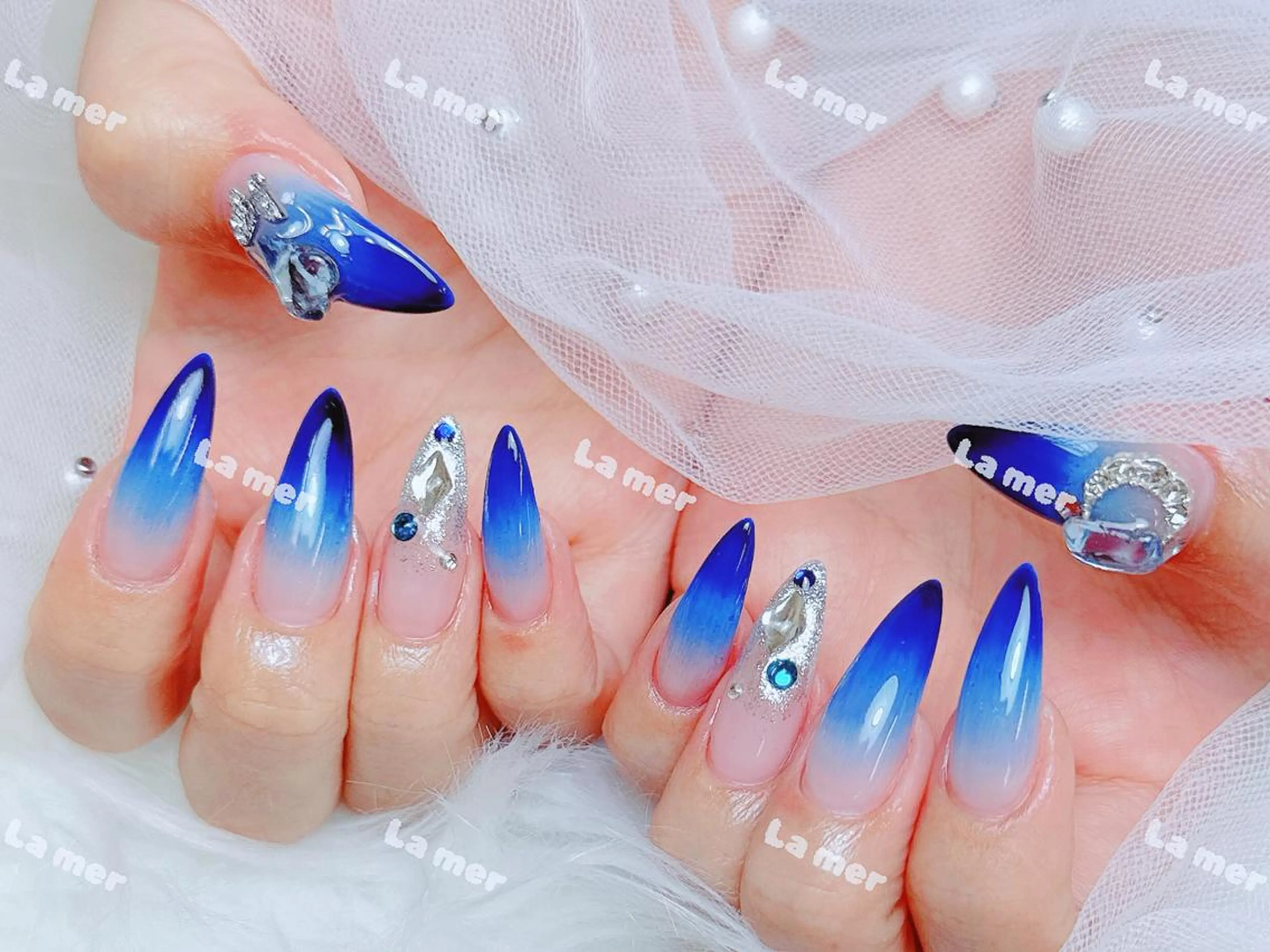 ネイル Moming 🌷のネイルデザイン