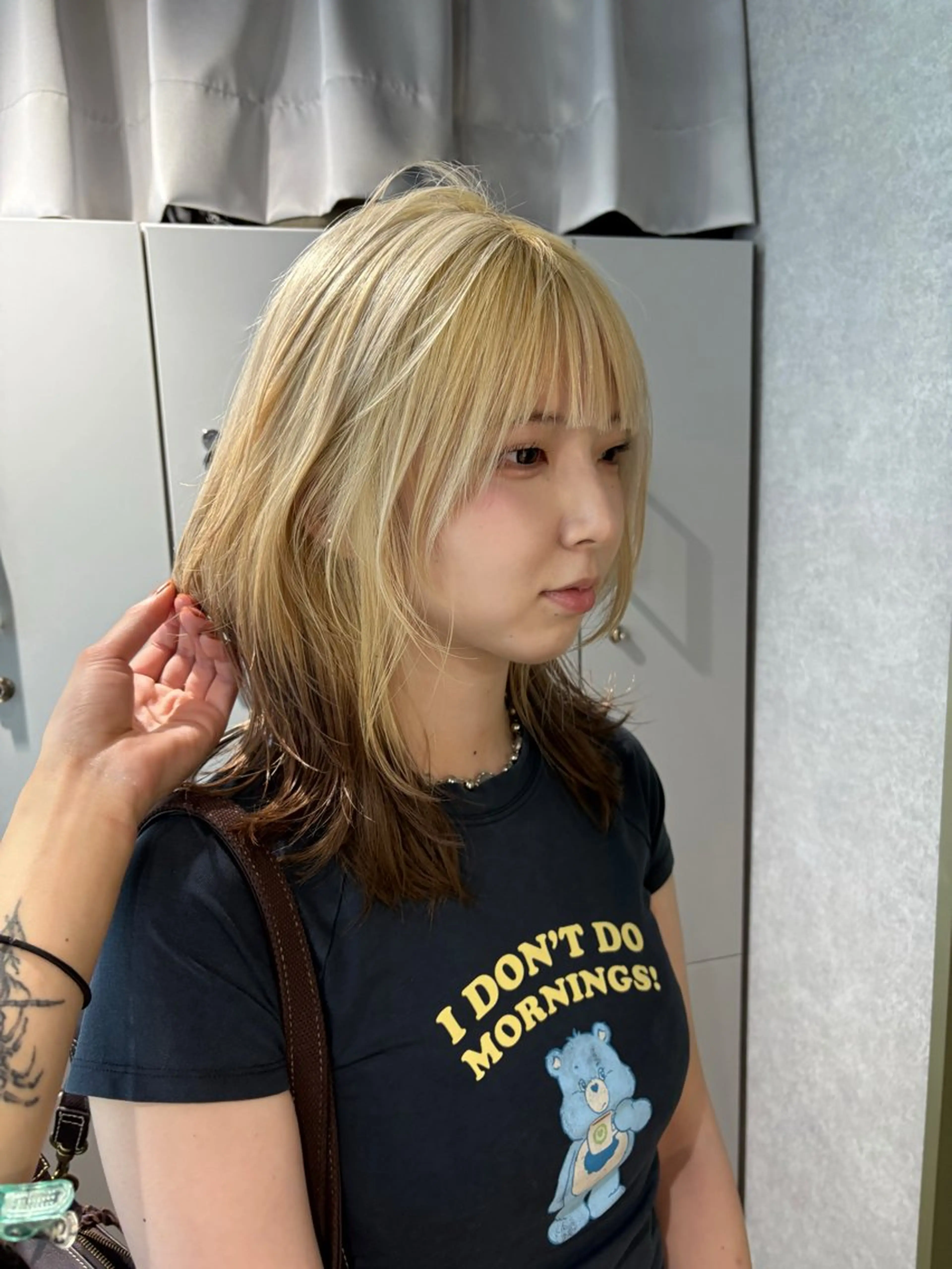 ミディアム カラー ブリーチ カット ヘアカラー トリートメント Null原宿所属・jyui/原宿 ハイトーン/デザインのヘアスタイル