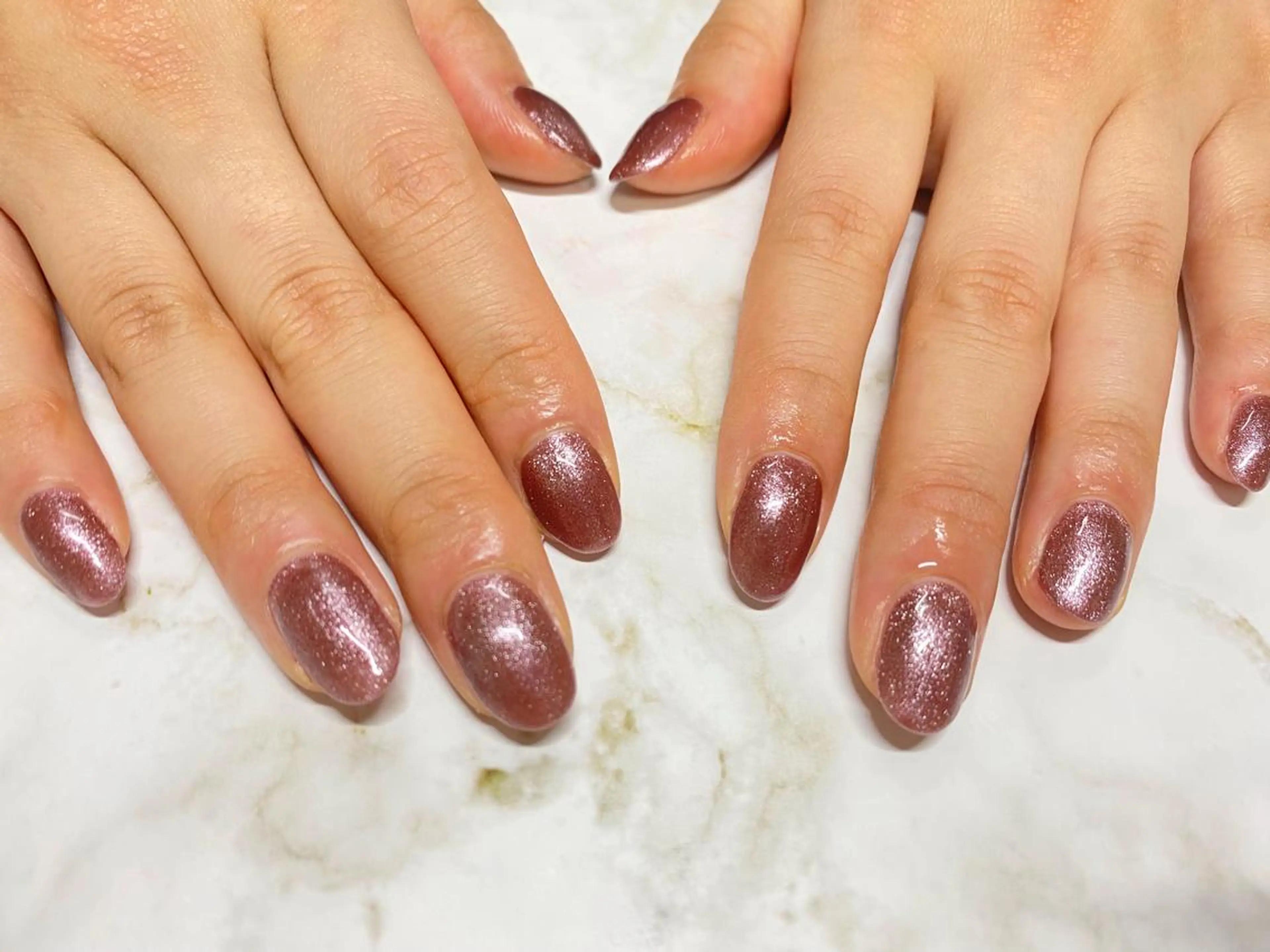 ネイル マグネットネイル ピンク ハンドネイル mogunail &blowのネイルデザイン