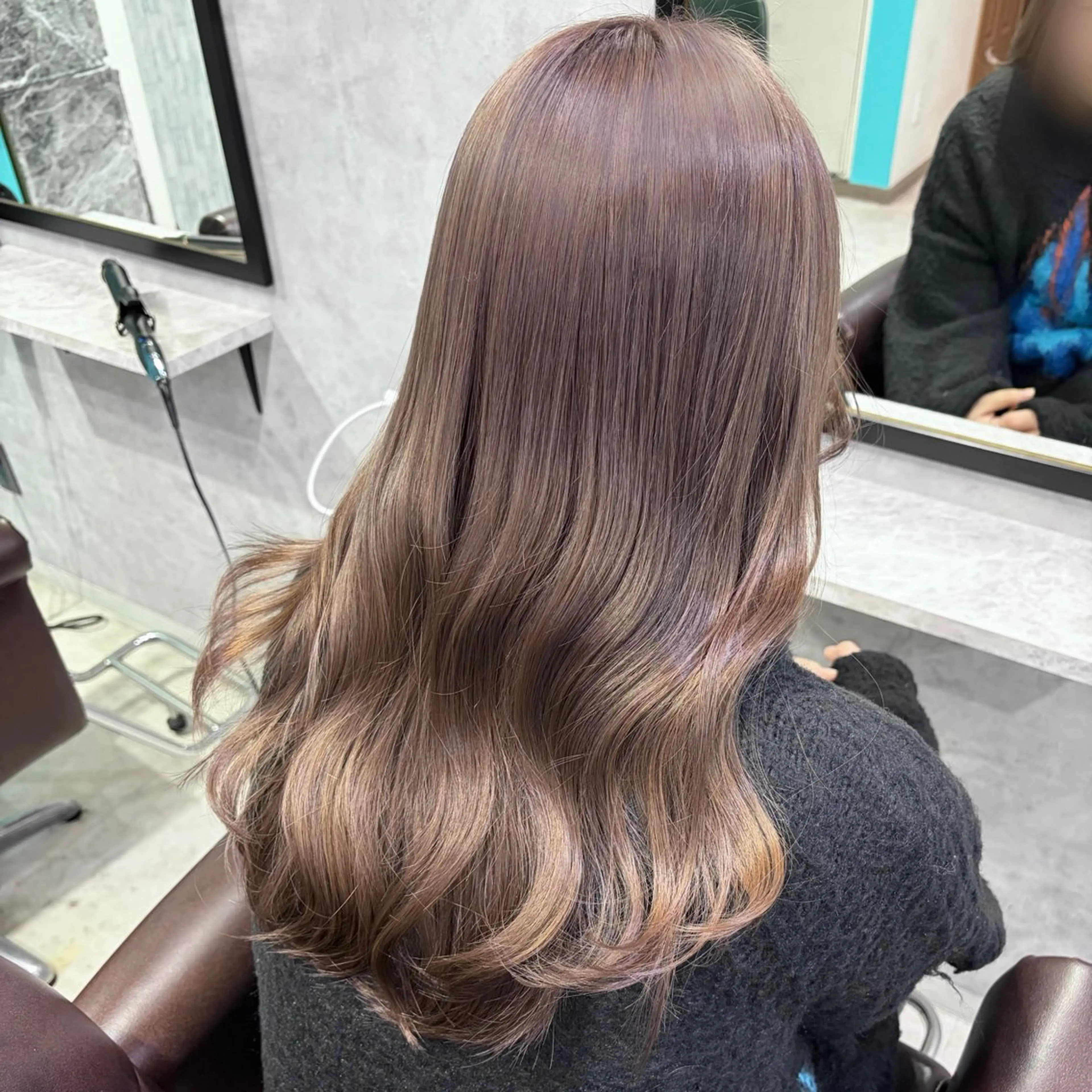 ロング まりん🩶池袋 モデル募集中🎀のヘアスタイル