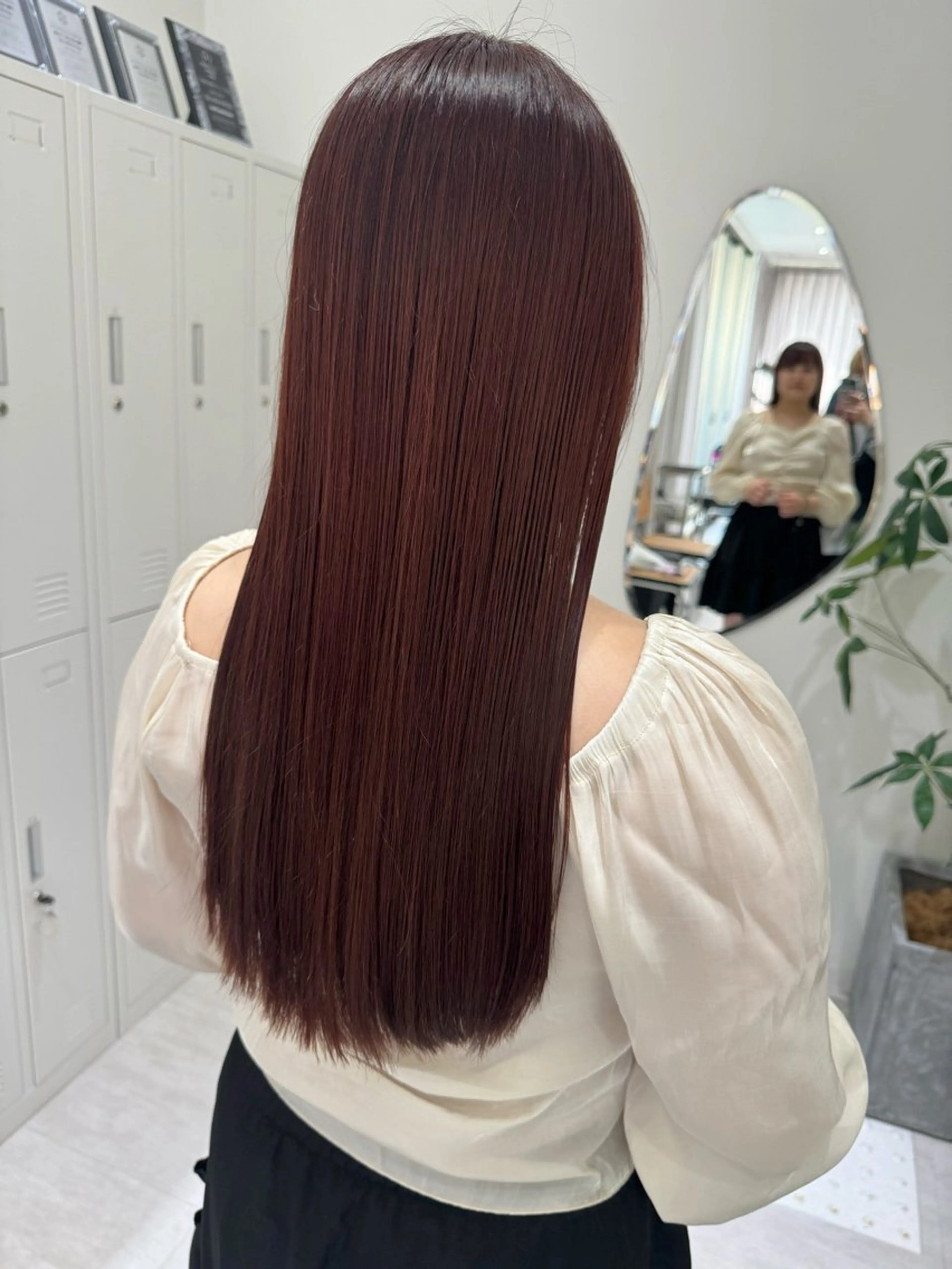 【🤭艶々なストレートヘアになりたい方へ🤭⠀】髪質改善inカラー+Premium縮毛矯正+クイックトリートメント🐚の写真