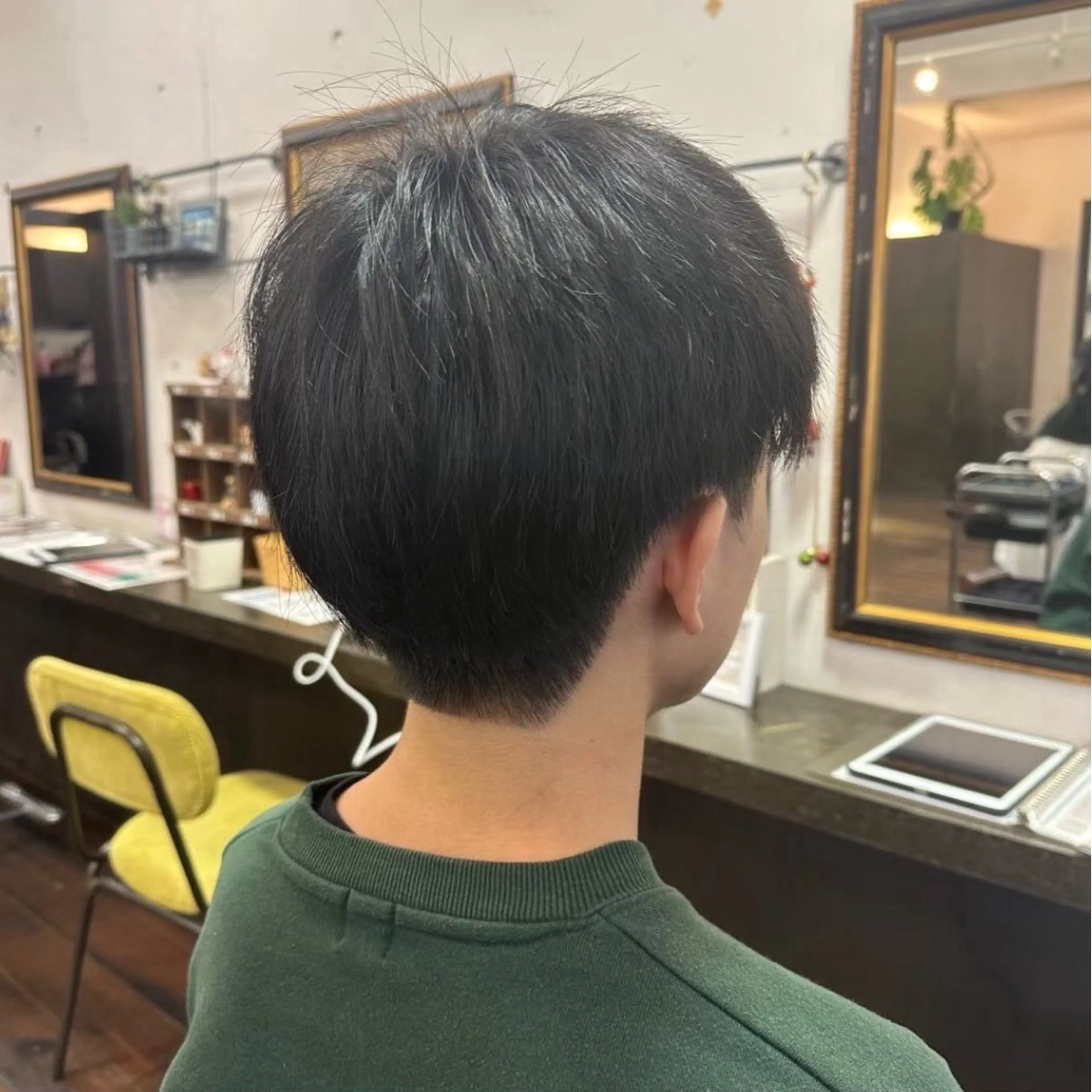 メンズ 小林蕗湖/ カット・カラー✨のヘアスタイル