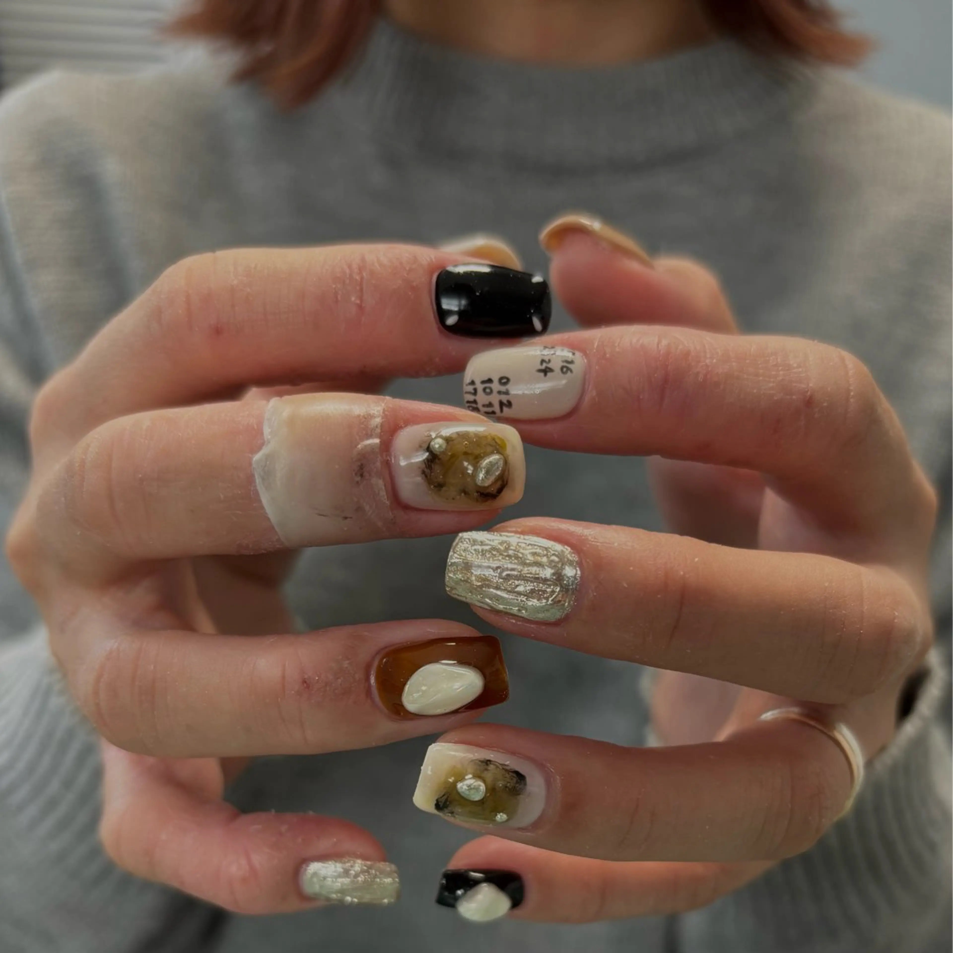 ネイル ハンドネイル 爪塗屋 さんのネイルデザイン