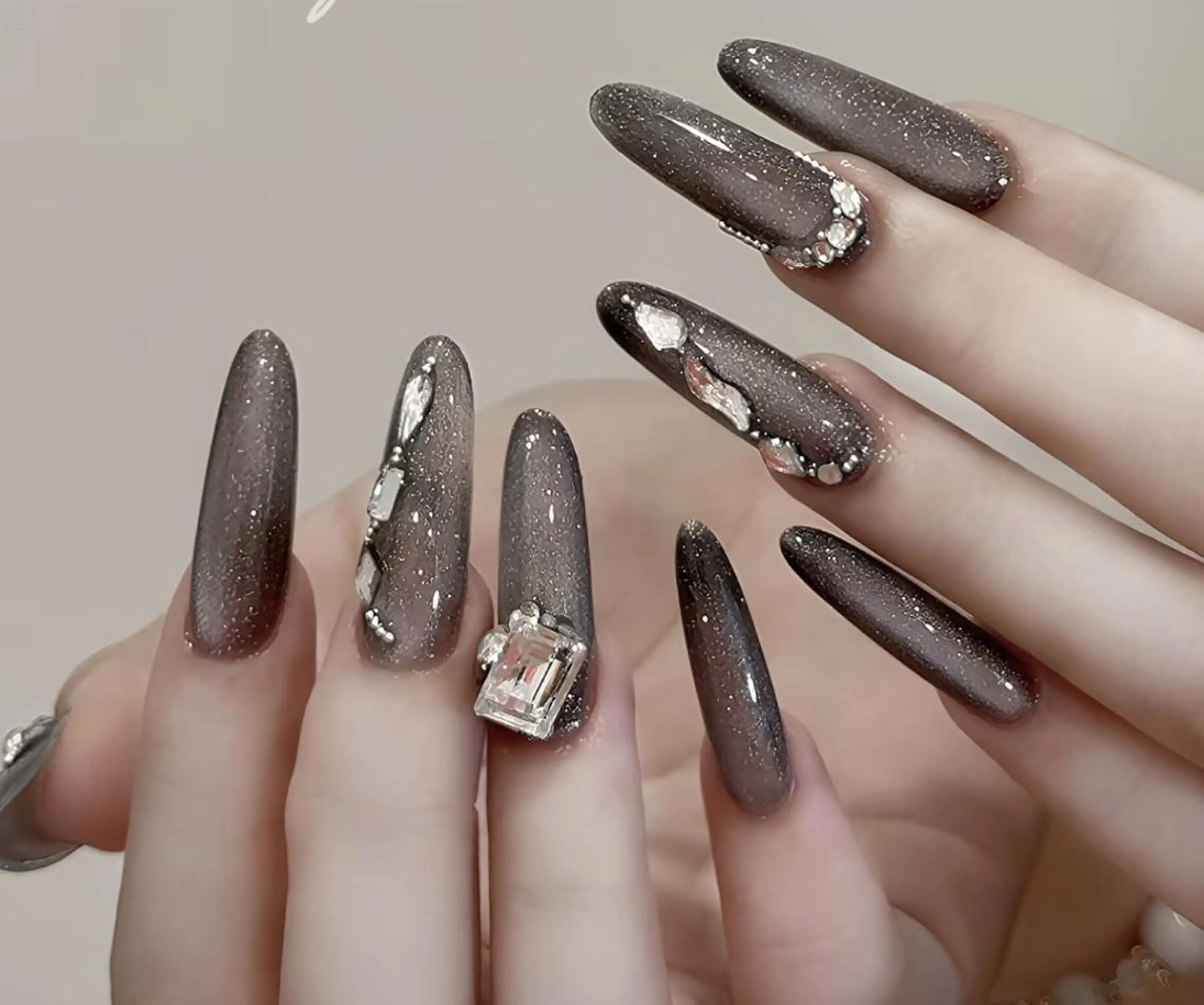 ネイル ハンドネイル 🎀 NaNa_nailのネイルデザイン