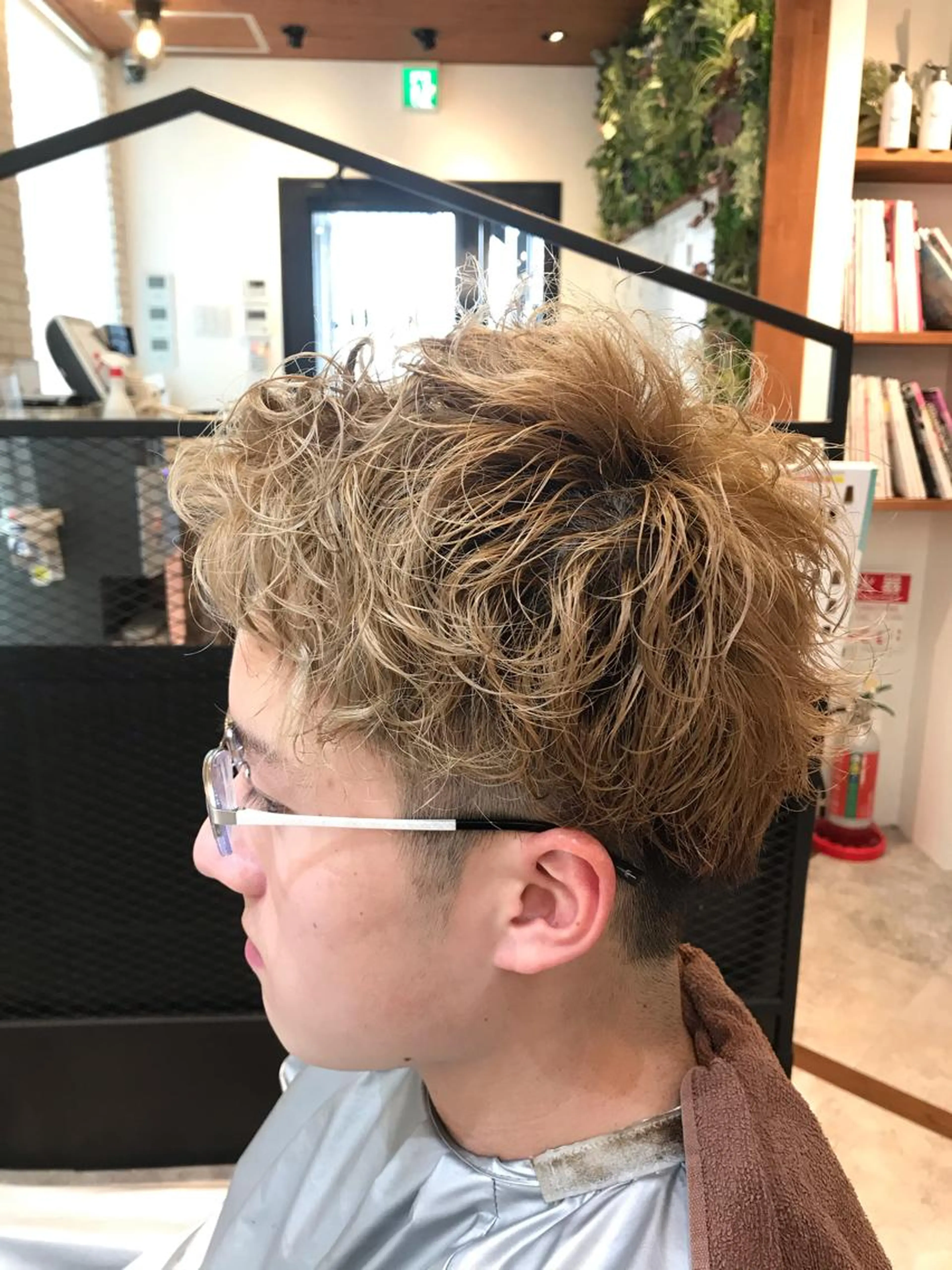 メンズ似合わせカット+メンズパーマ+3ステップトリートメント🌟の写真