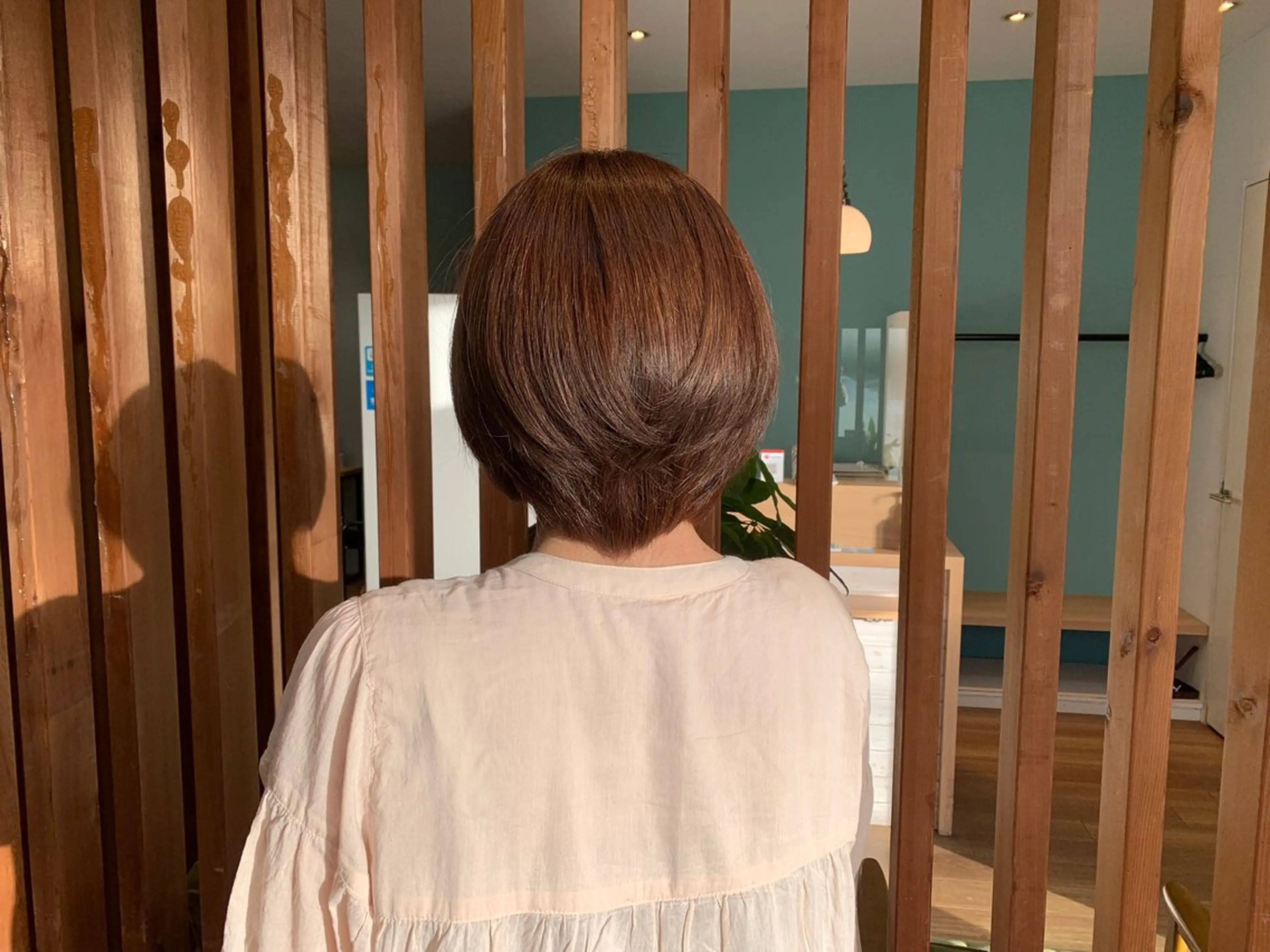 髪質改善カラーズ カフェプラスのヘアスタイル