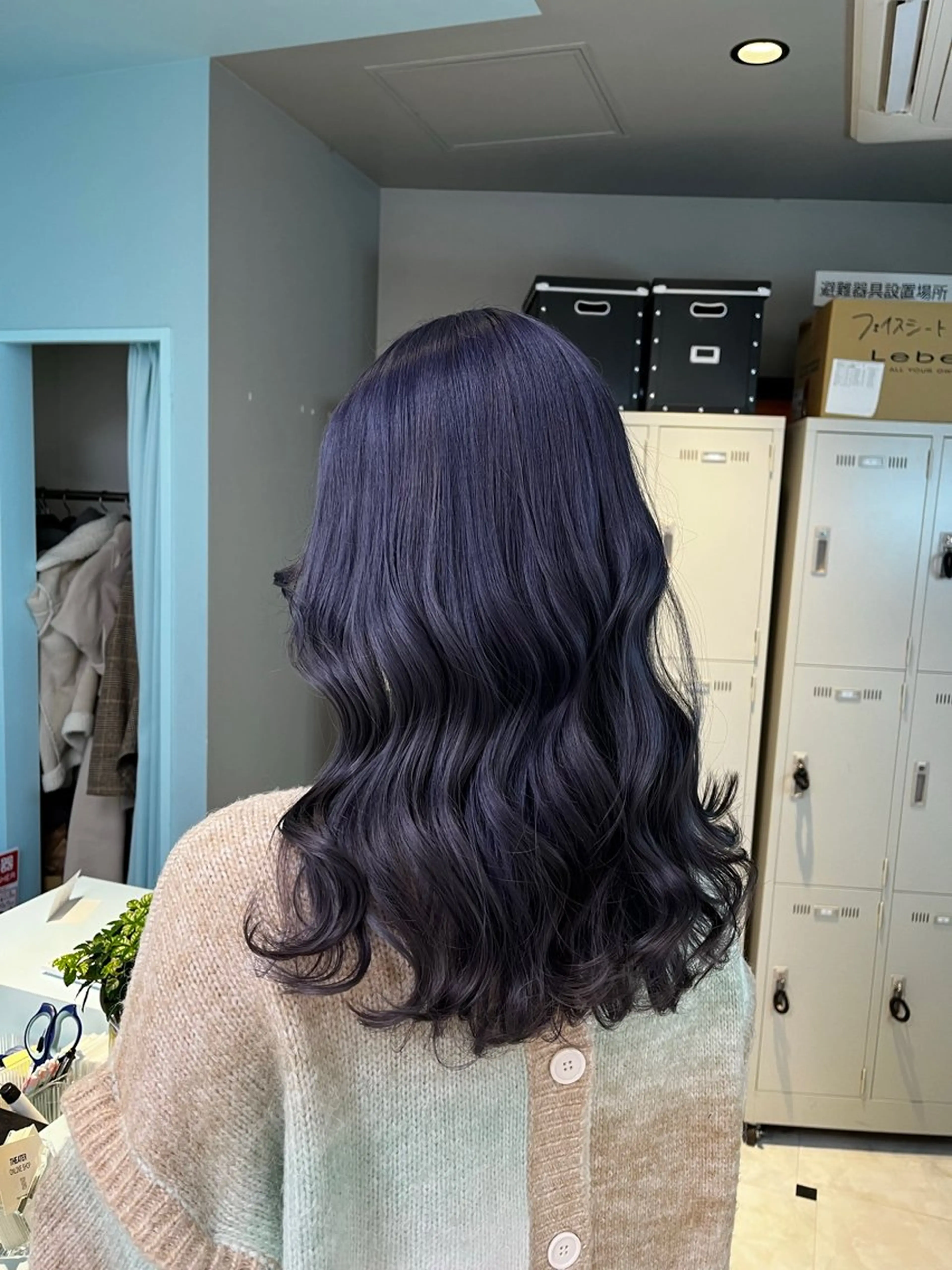 セミロング カラー ヘアカラー トリートメント ブリーチカラー 🩵MIZUKIのヘアスタイル