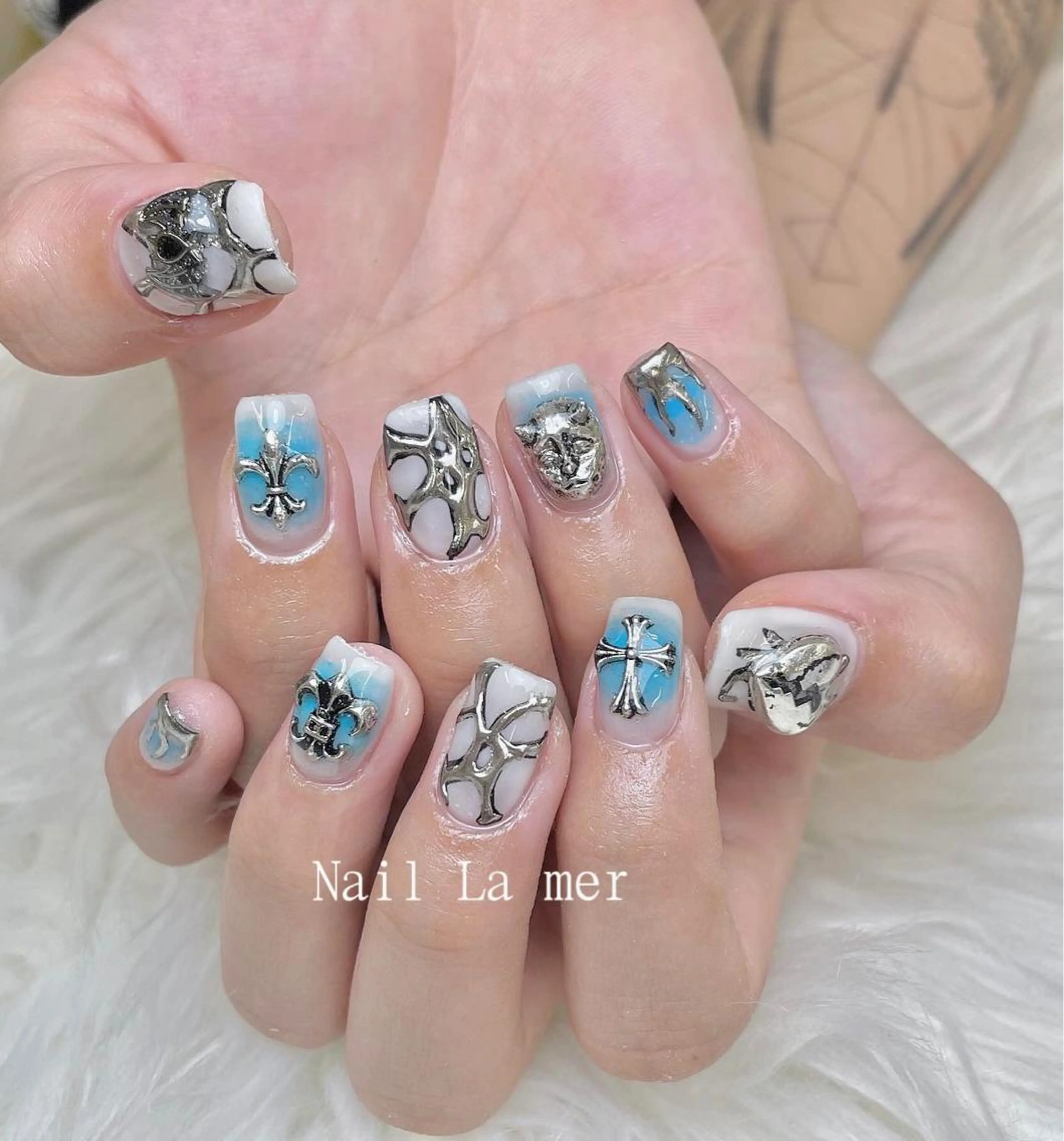 ネイル 持ち込み La Merのネイルデザイン