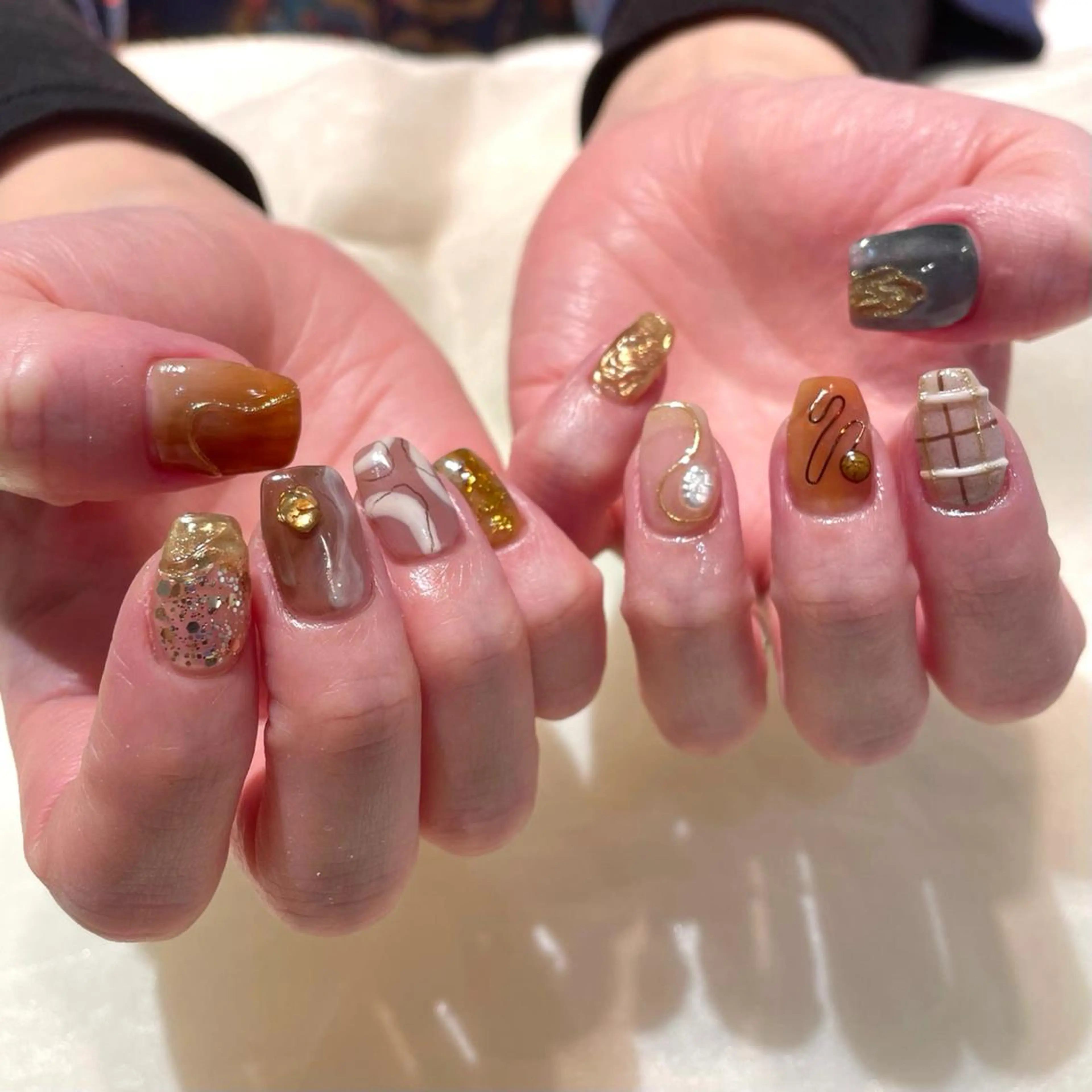 ネイル ハンドネイル 新井 ひなののネイルデザイン