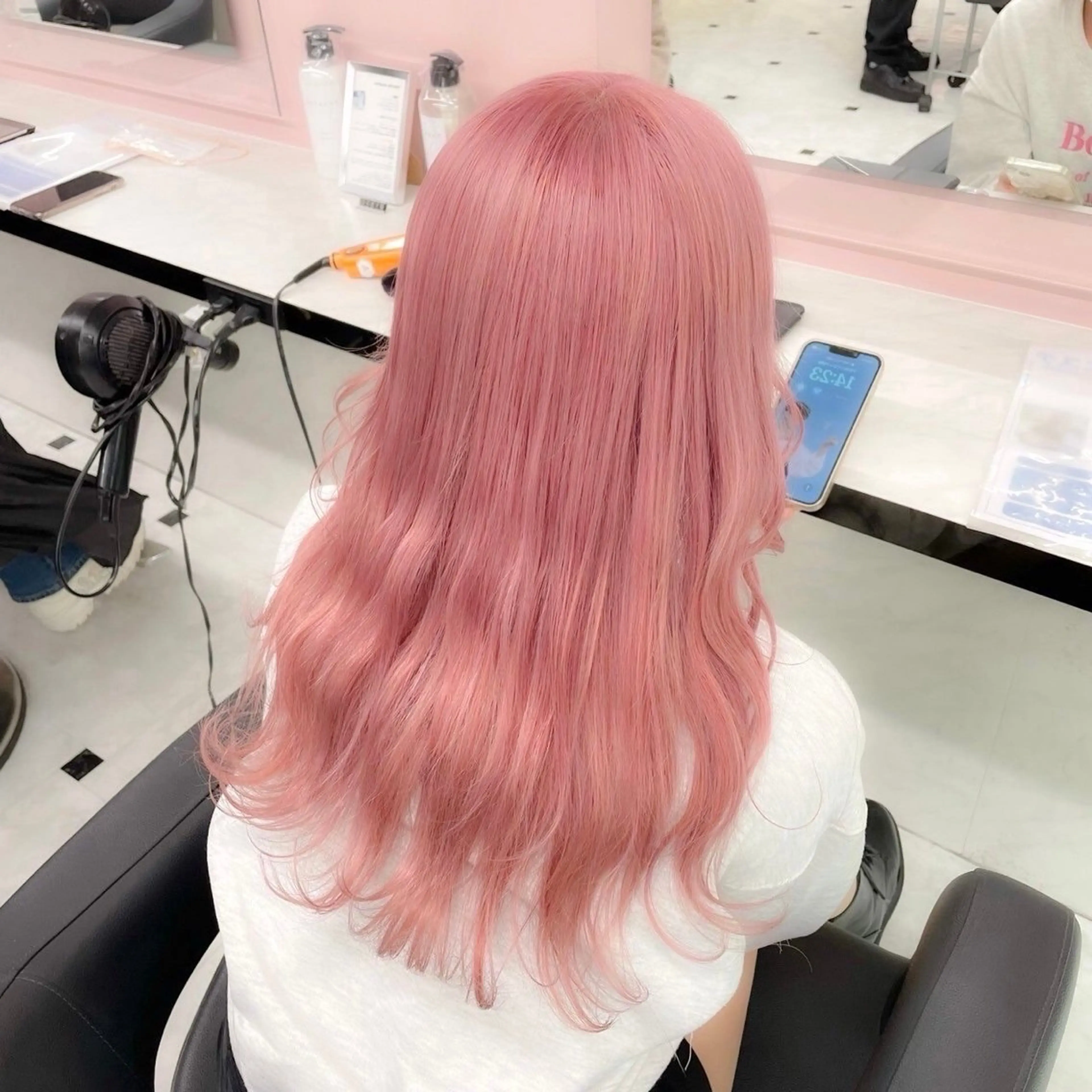 カラー ヘアカラー akari🎀🤍 ガーリーstyleのヘアスタイル