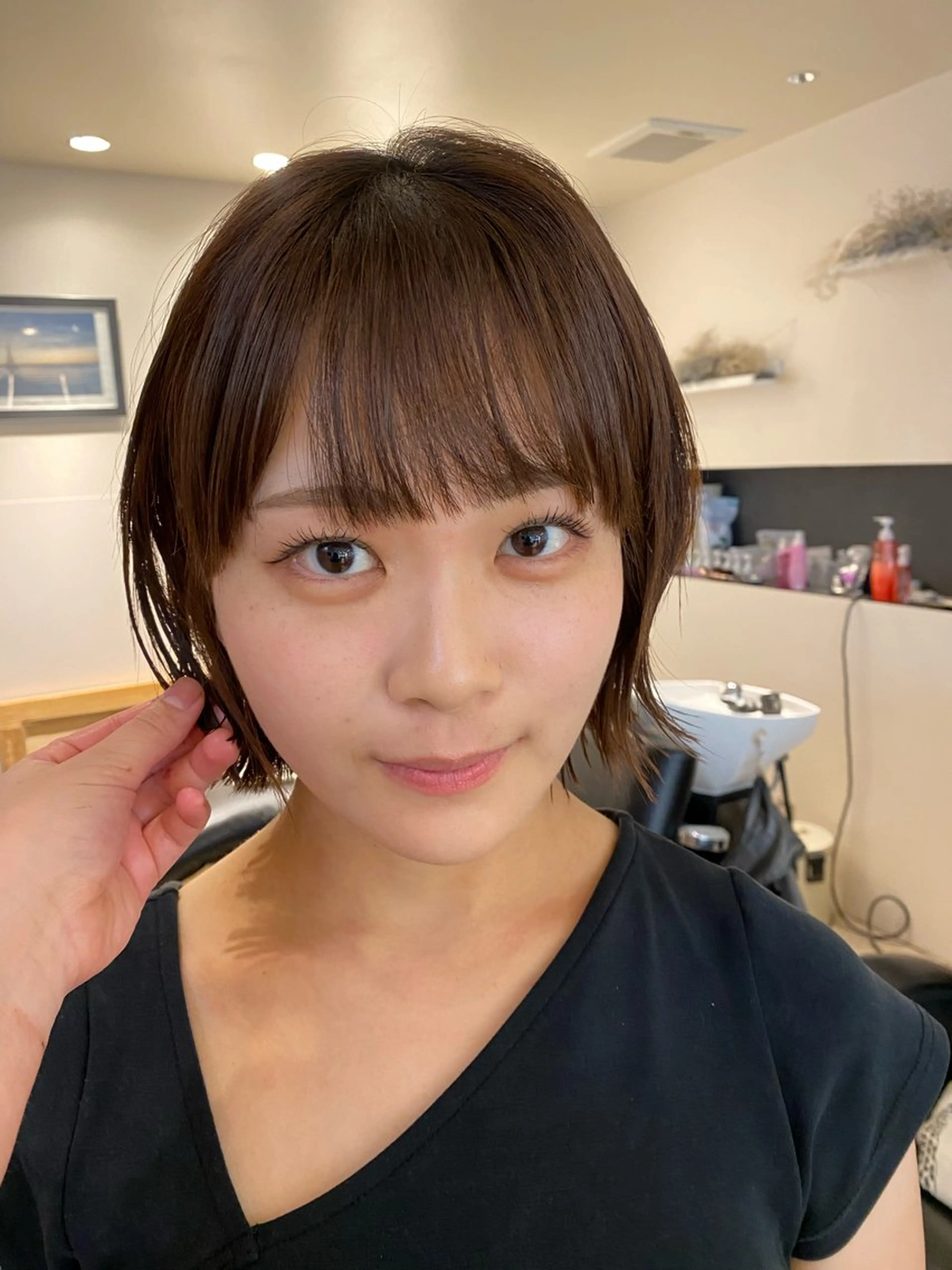 ショート カット ヘアカラー ナチュラルヘア🫧 ナナミのヘアスタイル