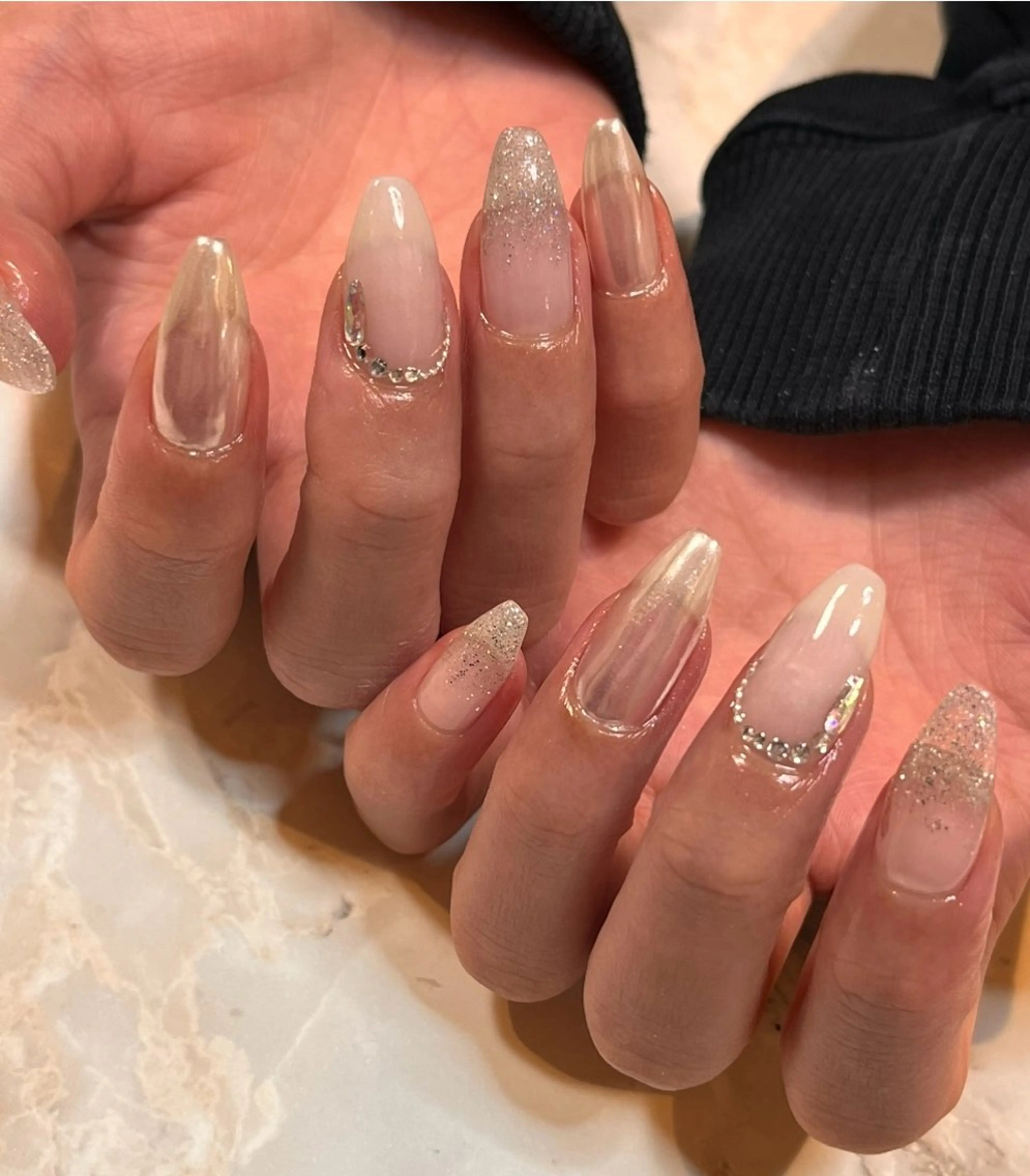 セミロング KINUGASA YUKAのネイルデザイン