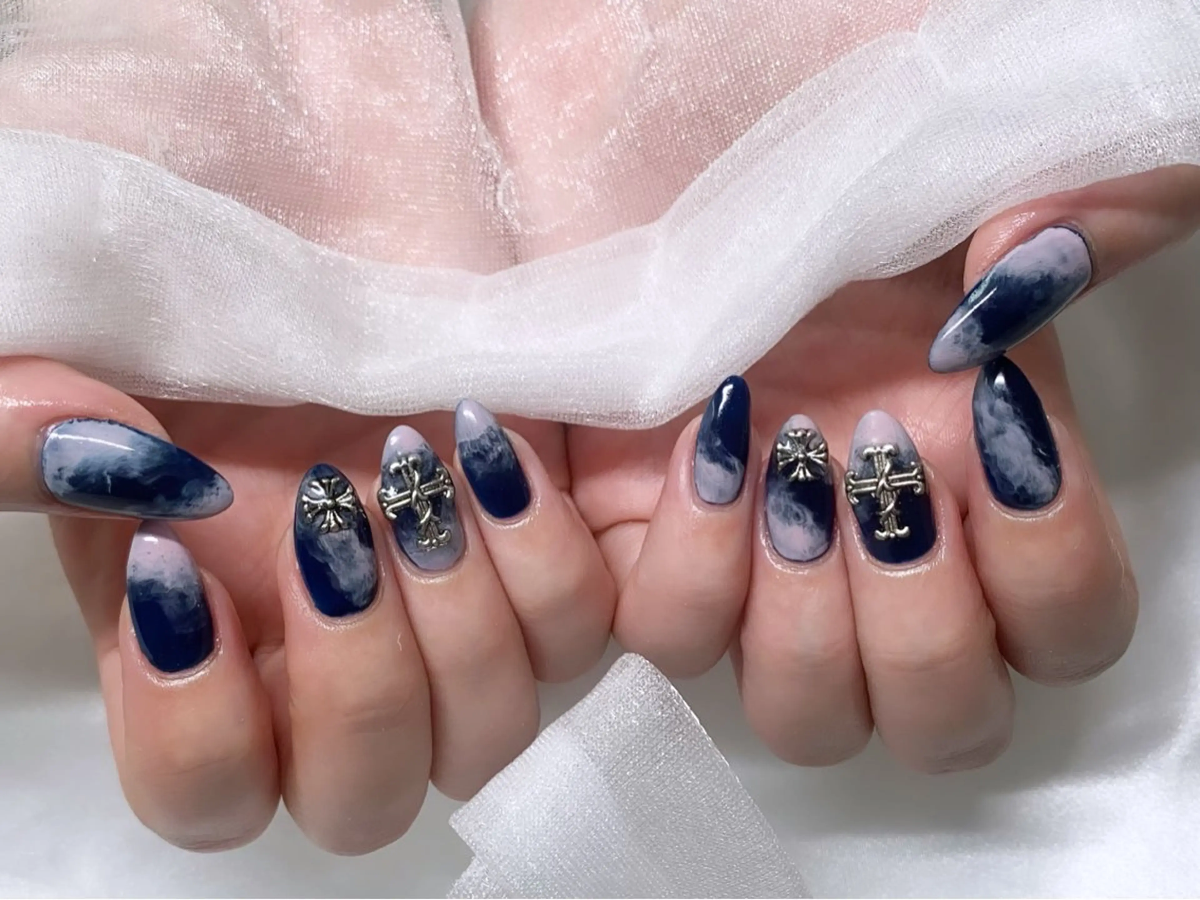 ネイル Roi〈ロワ〉 Yume🎀のネイルデザイン