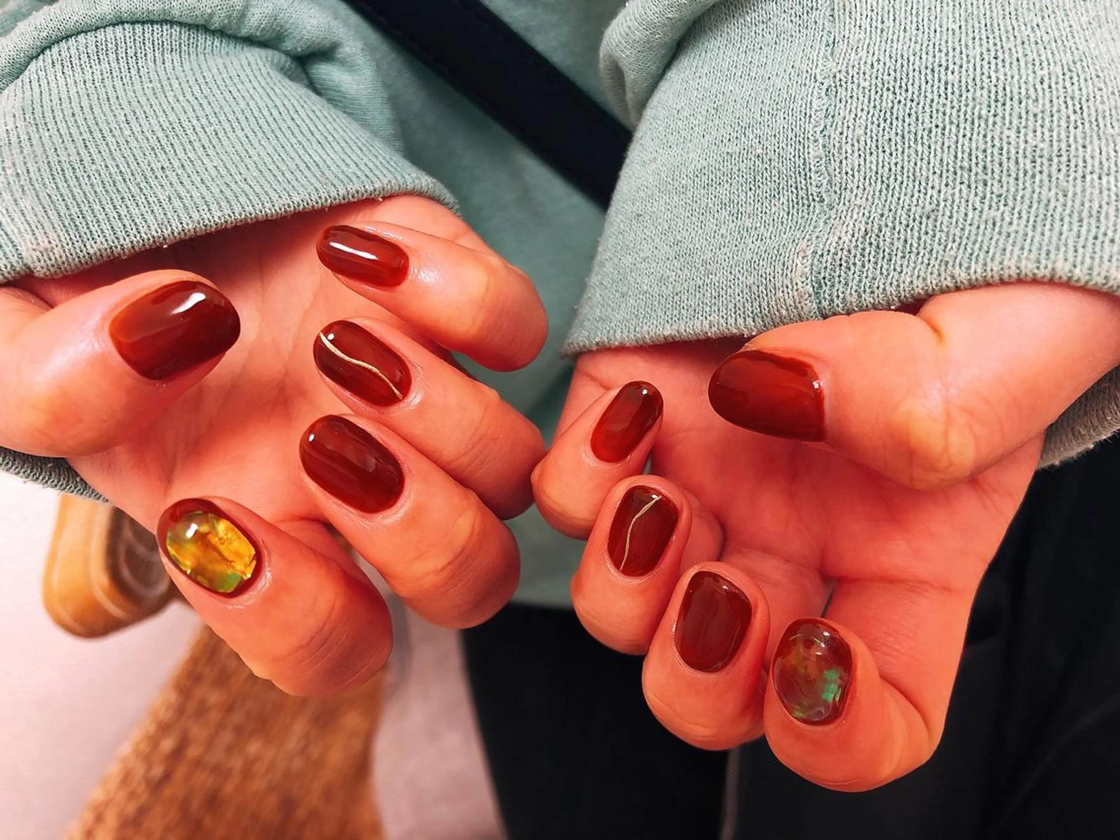 ネイル 氷ネイル・うるうるネイル mogunail &blowのネイルデザイン