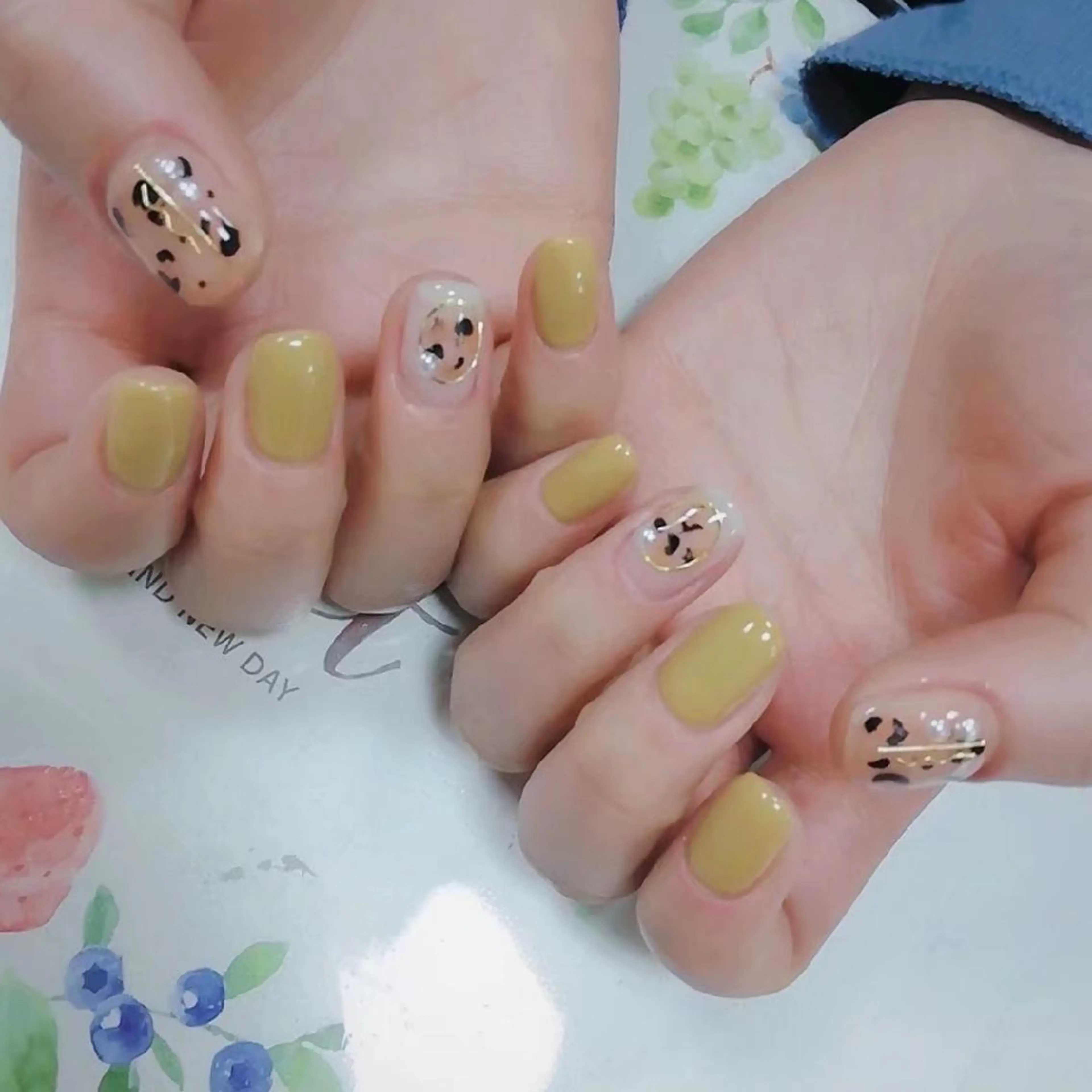 ネイル ハンドネイル 横浜市中区曙町 E·U·Bネイルのネイルデザイン