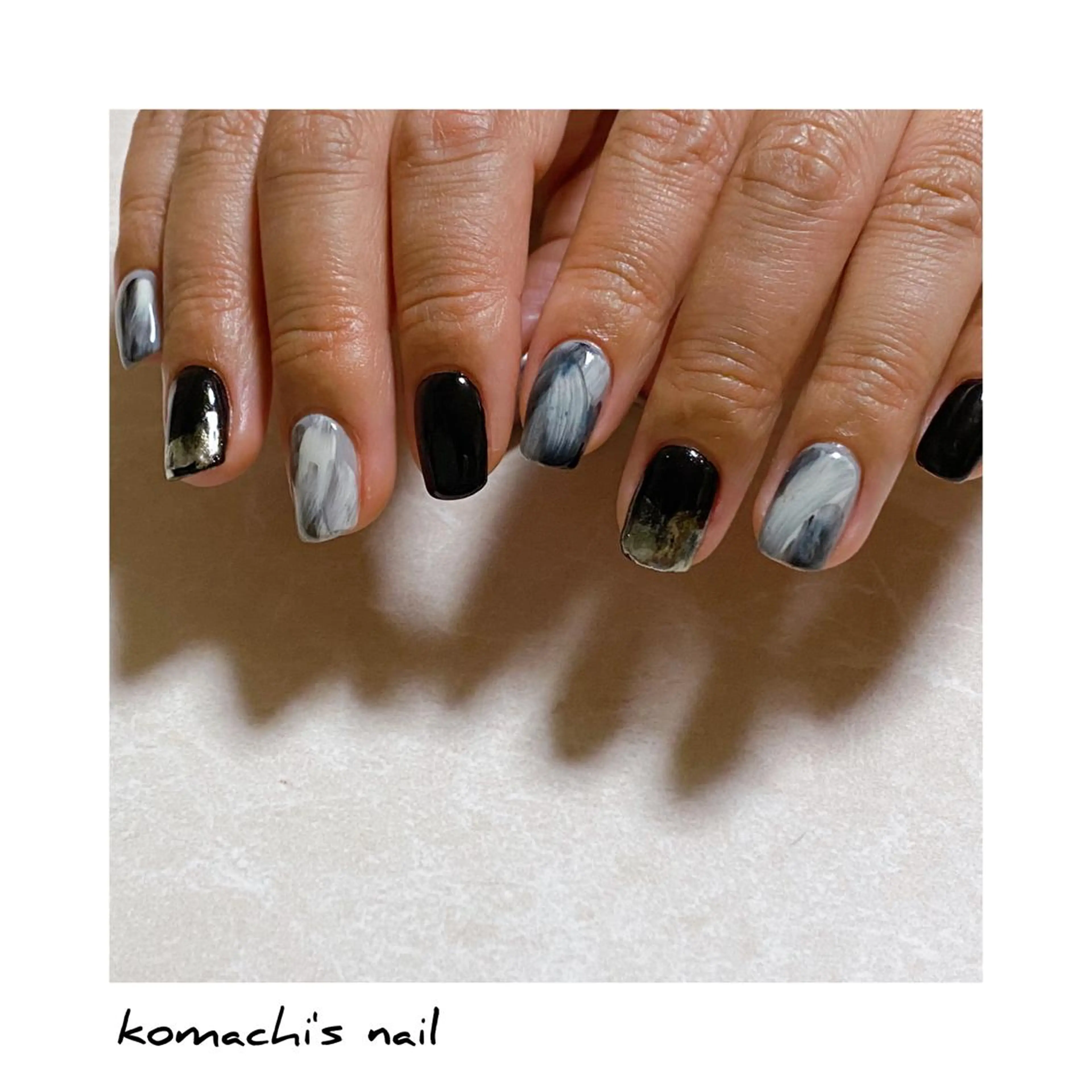 ネイル ニュアンスネイル ホワイト akita kazumiのネイルデザイン