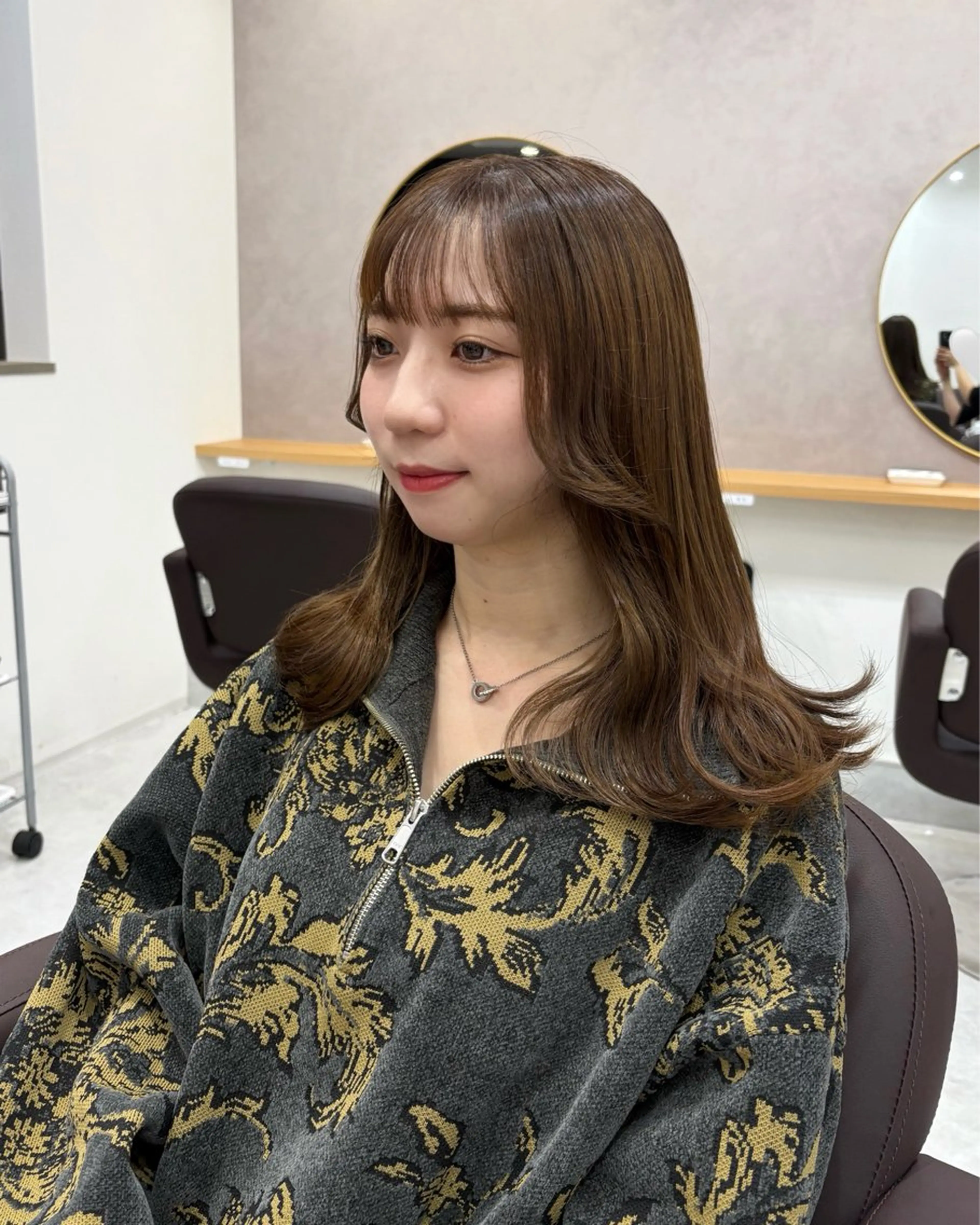 セミロング カラー 横浜美容室/透明感 カラー/レイヤーのヘアスタイル