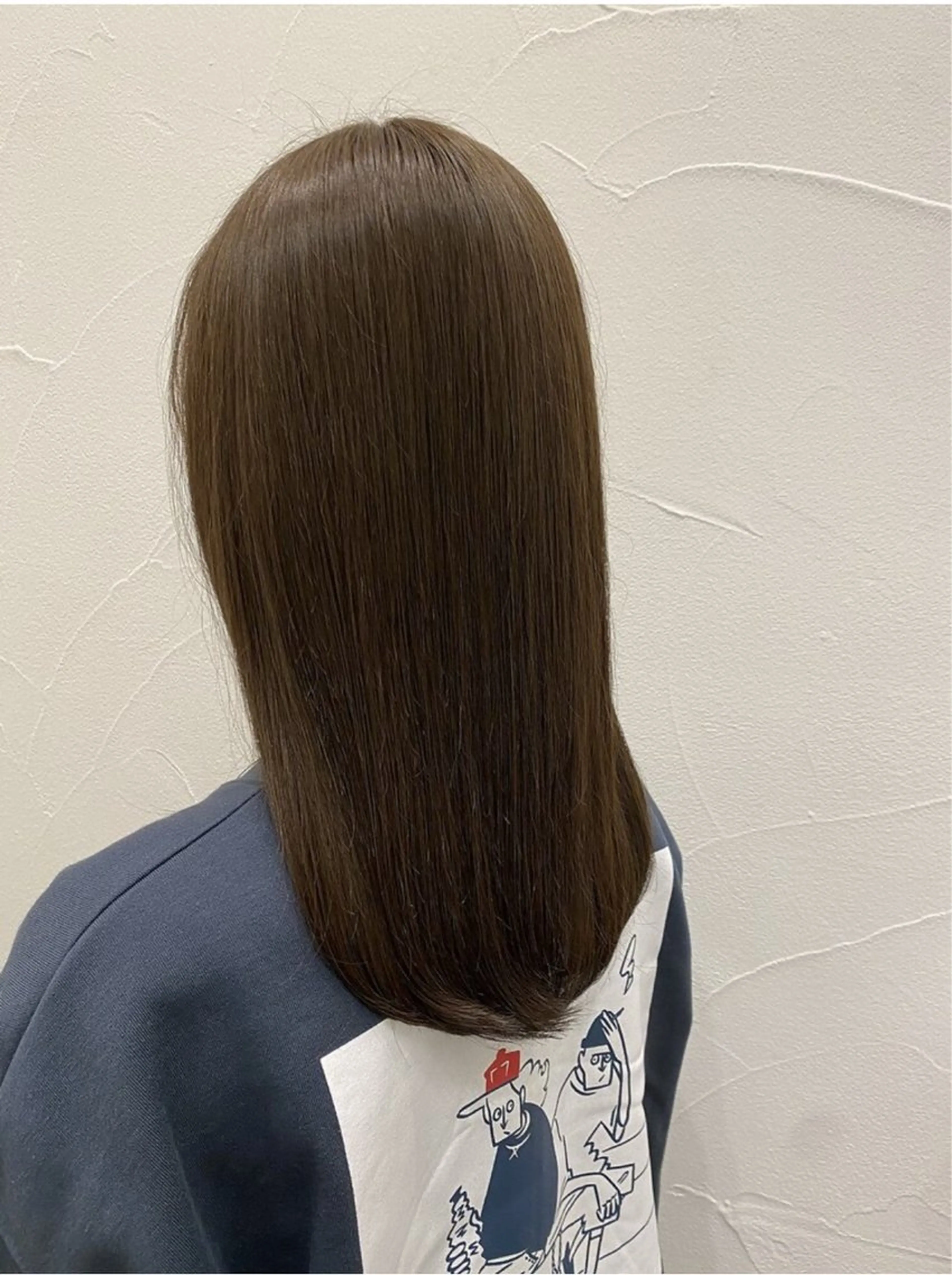 ロング ヘアカラー 染谷 玲花のヘアスタイル