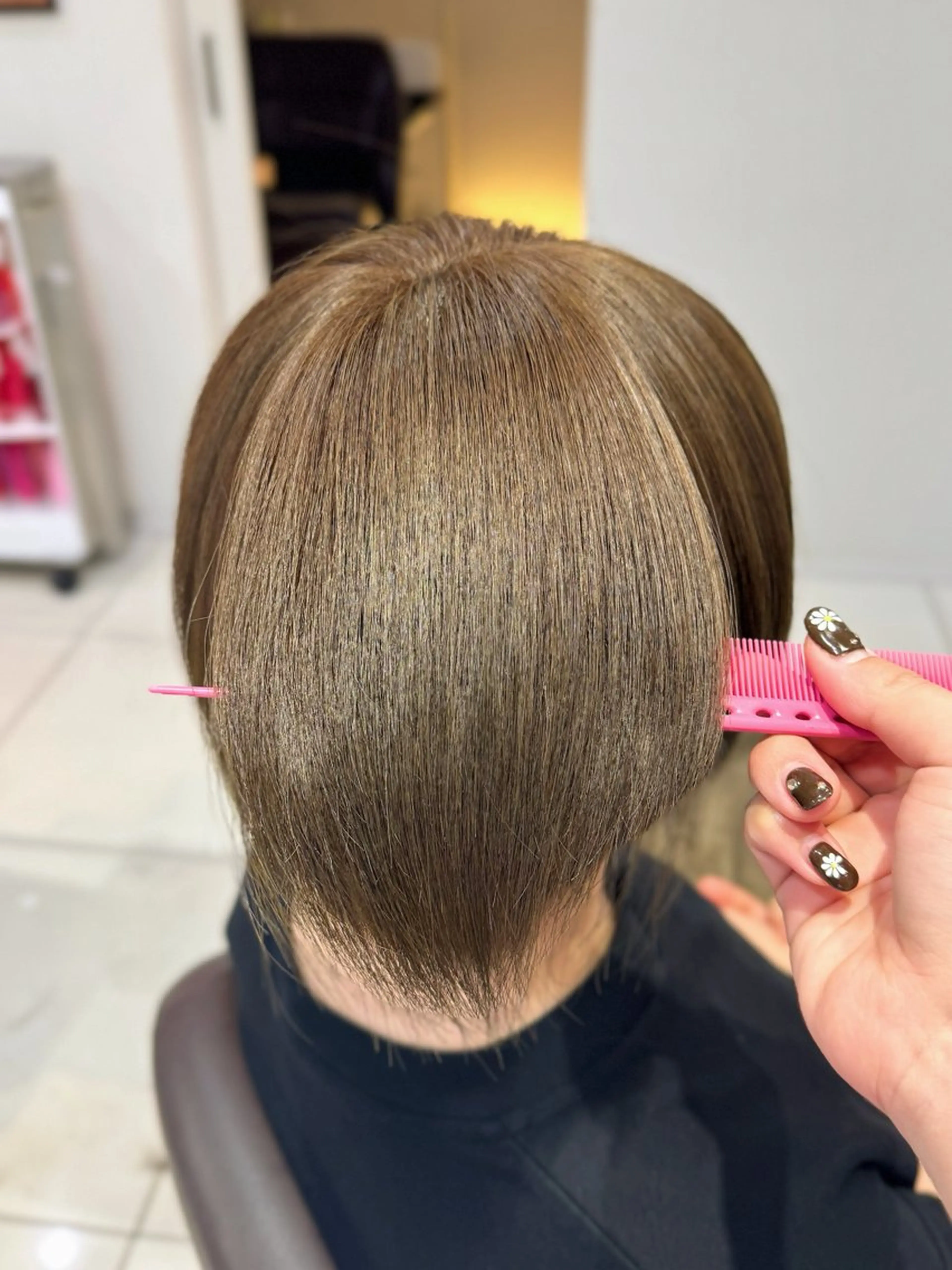 カラー グレージュ オリーブグレージュ オリーブグレー 暖色/レイヤーカット /艶髪/髪質改善/のマツエク・マツパデザイン