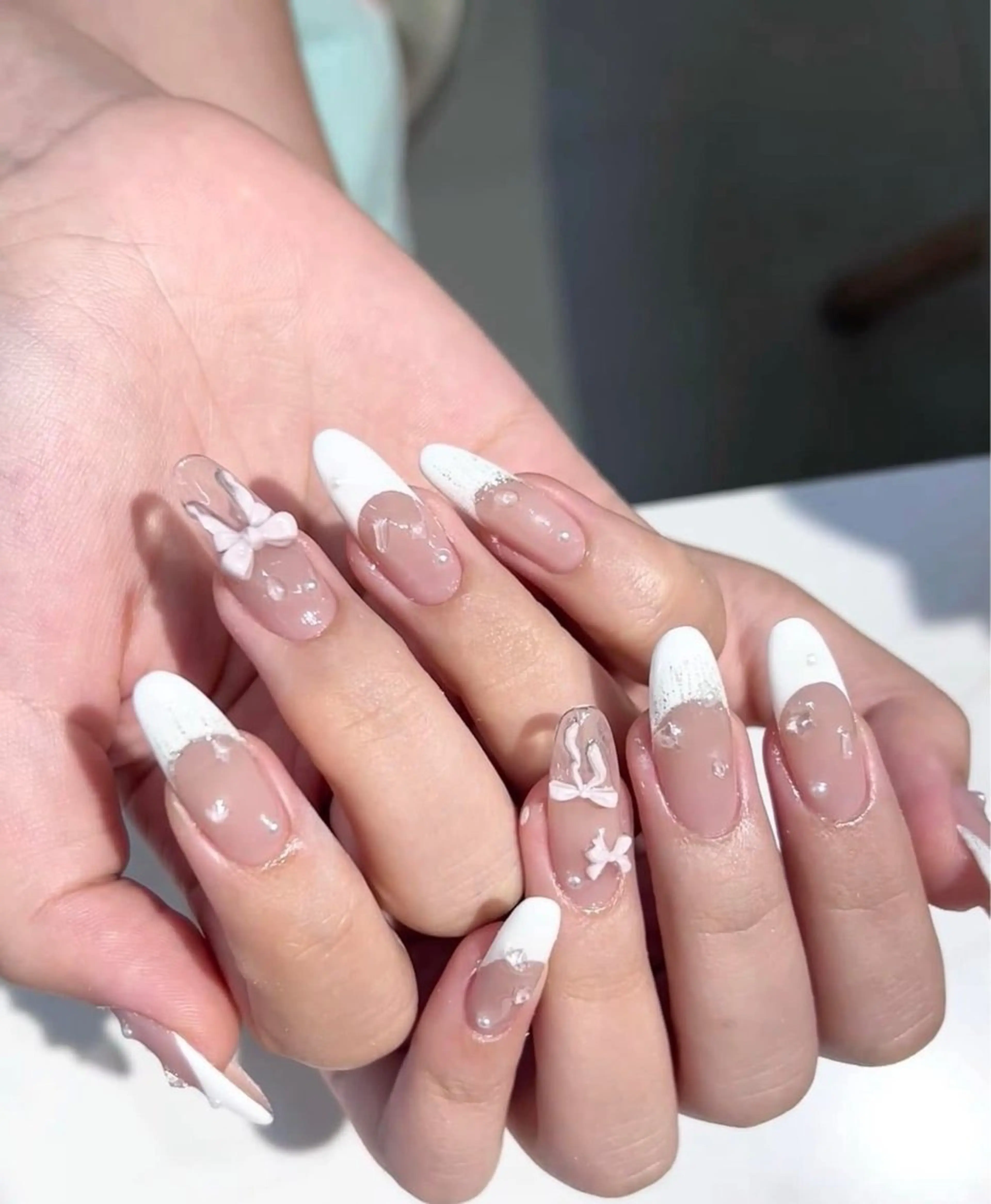 ネイル チークネイル フレンチネイル グラデーション キラキラネイル 韓国ネイル Minette nailHuongのネイルデザイン