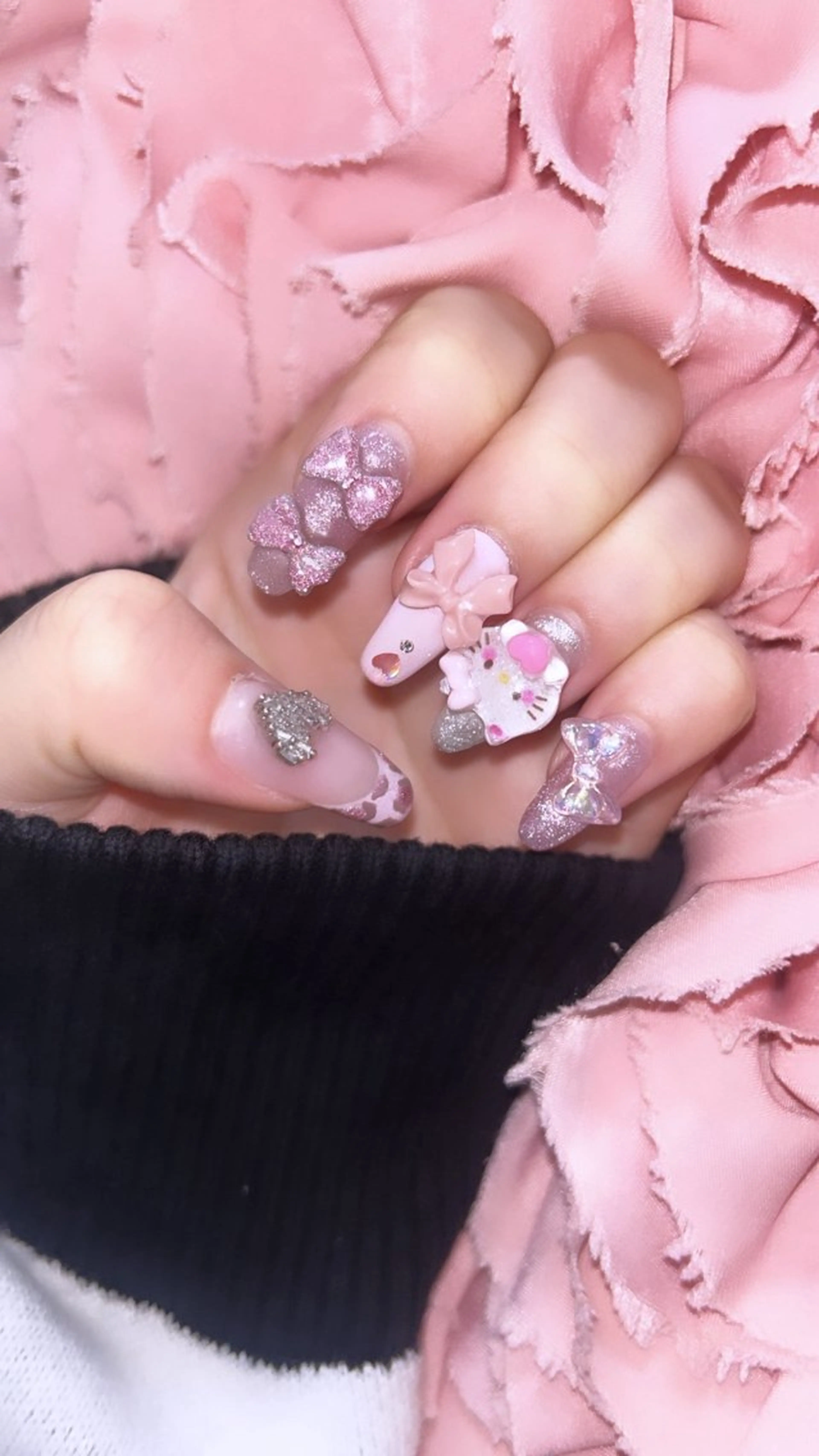 ネイル ハート ピンク リボン Naru Kelinailのネイルデザイン