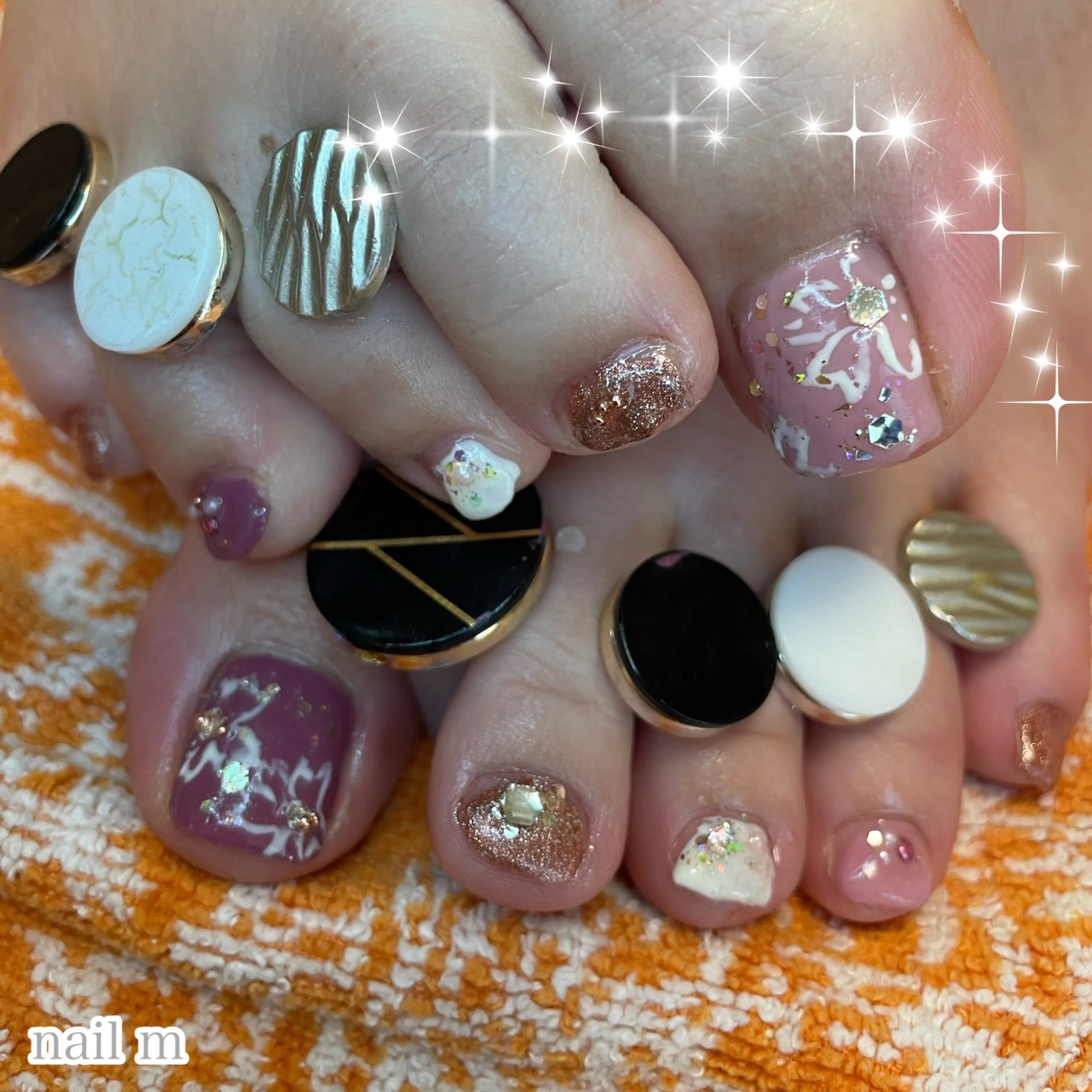 ネイル 桜ネイル フットネイル ホログラムネイル ラメ(グリッター) 春ネイル NAIL★M 真紀のネイルデザイン