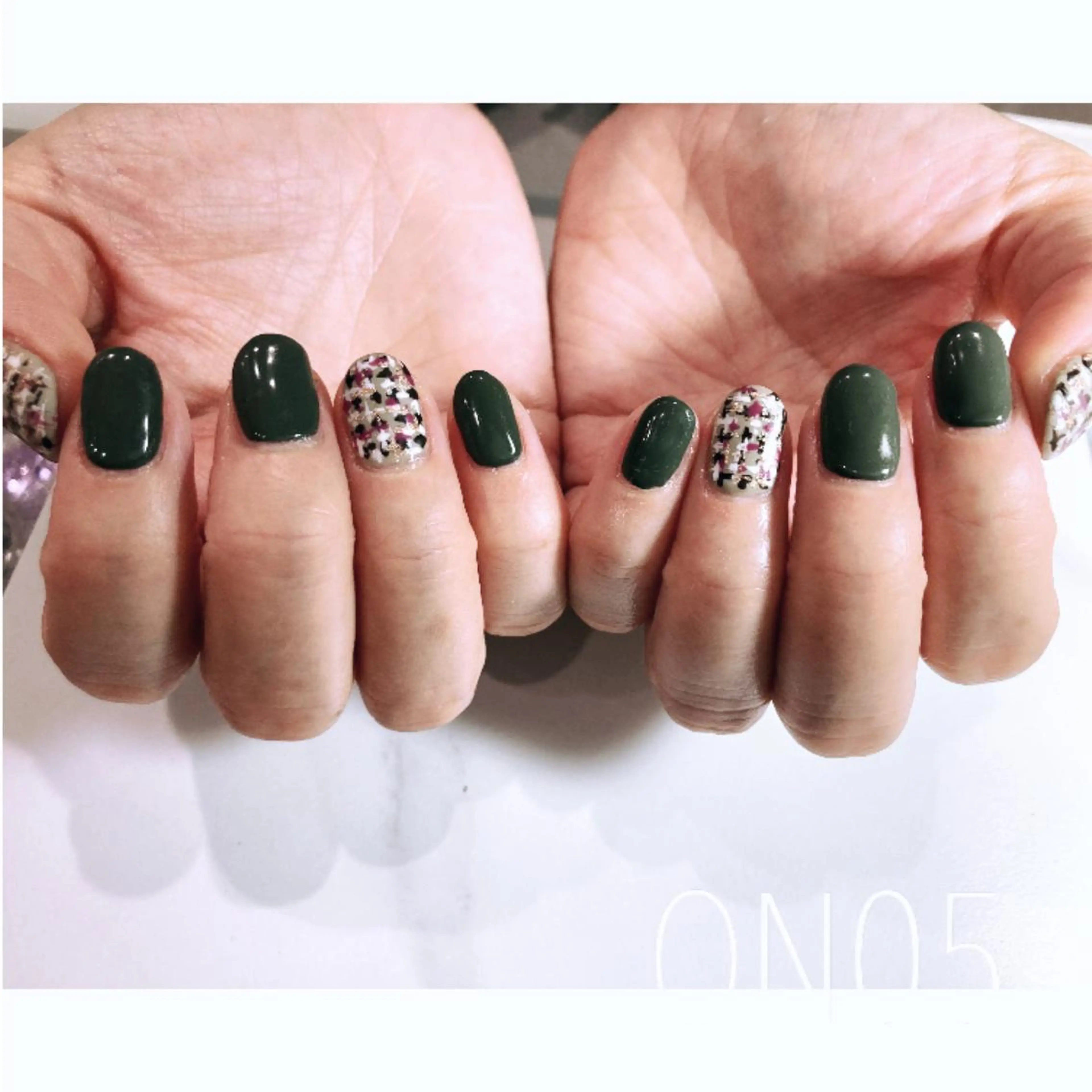 ネイル 園 寛子 （ネイリスト）のネイルデザイン