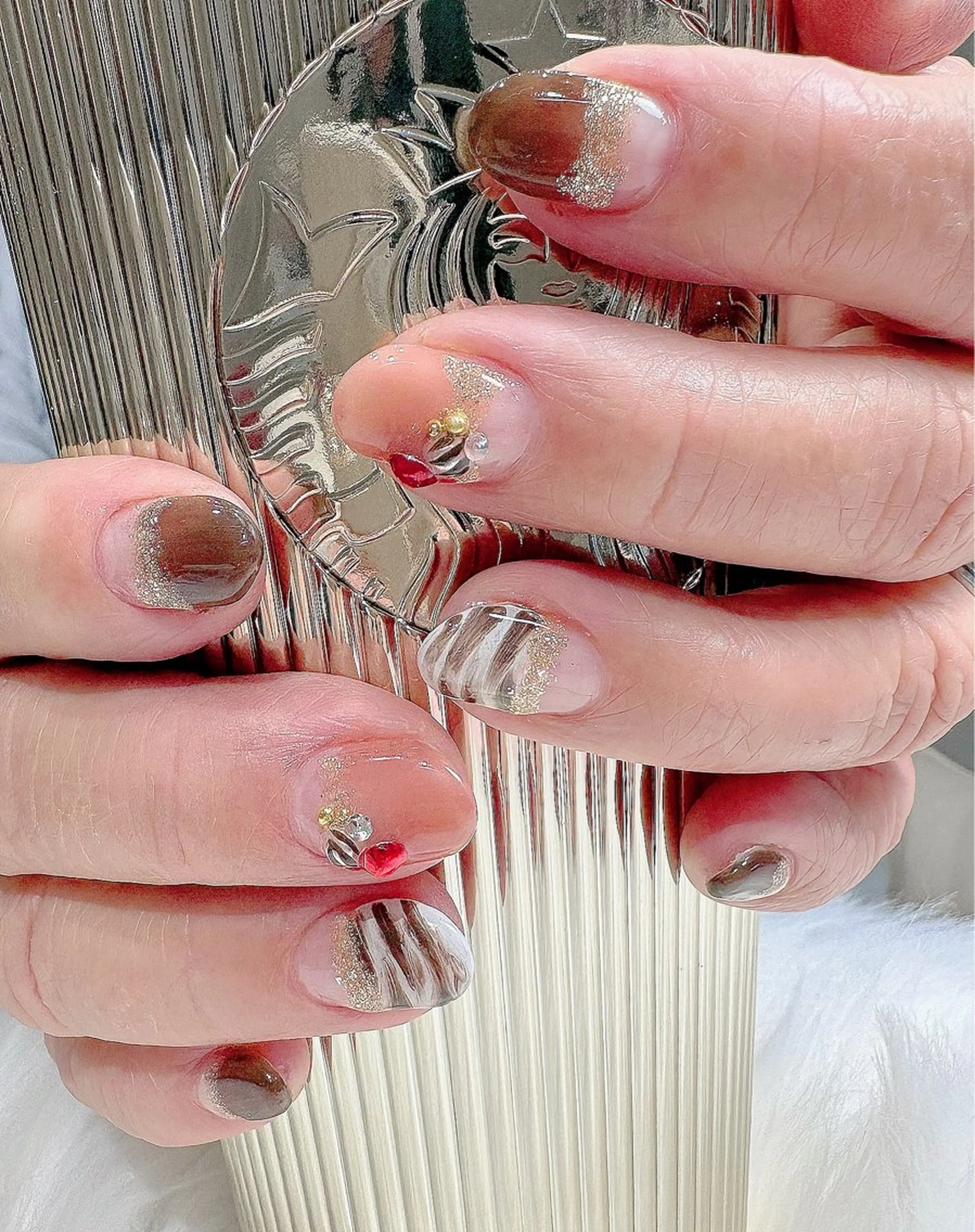 ネイル バレンタイン infinity skyのネイルデザイン