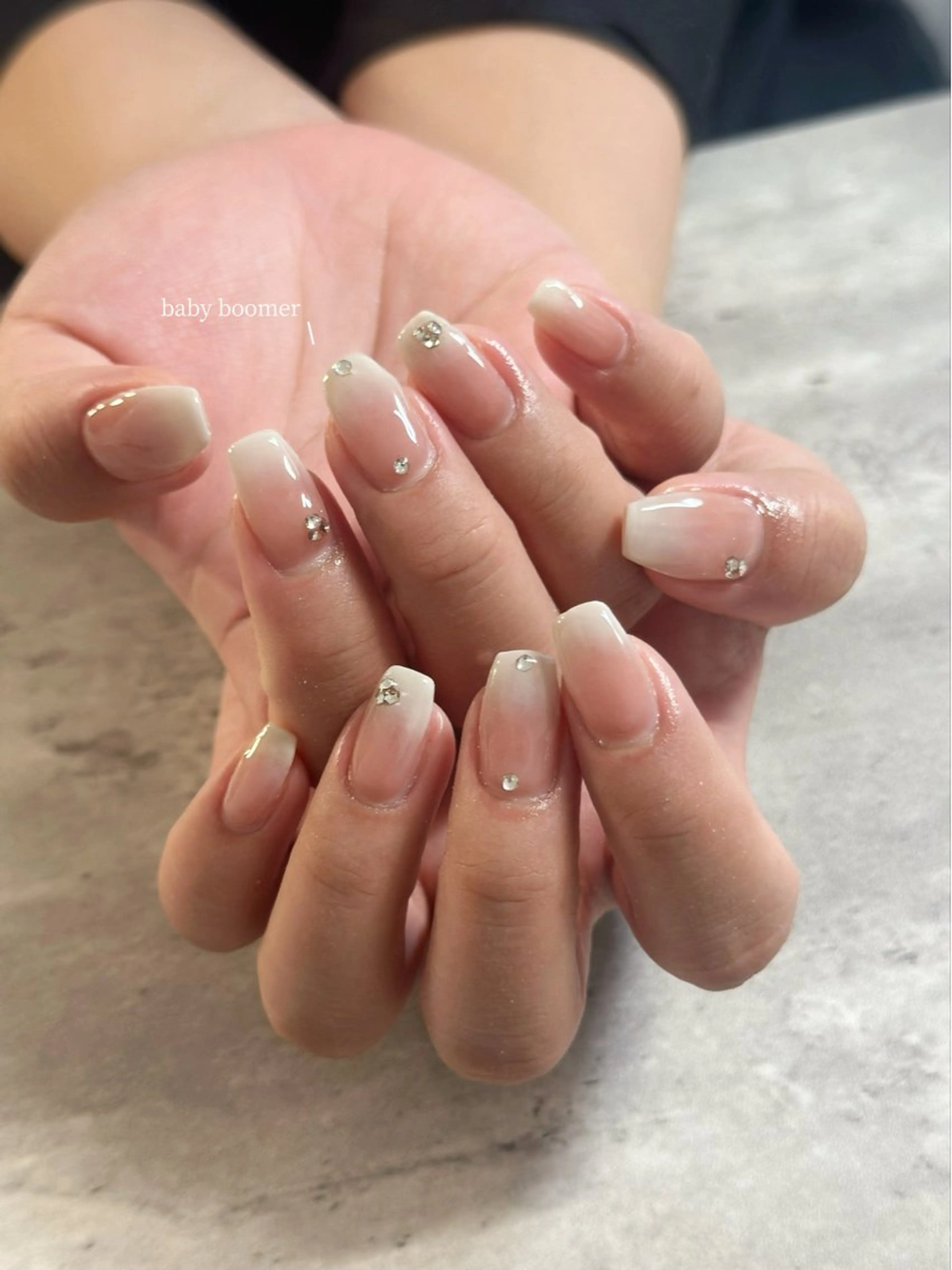 ネイル ハンドネイル One's Nail Roomのネイルデザイン