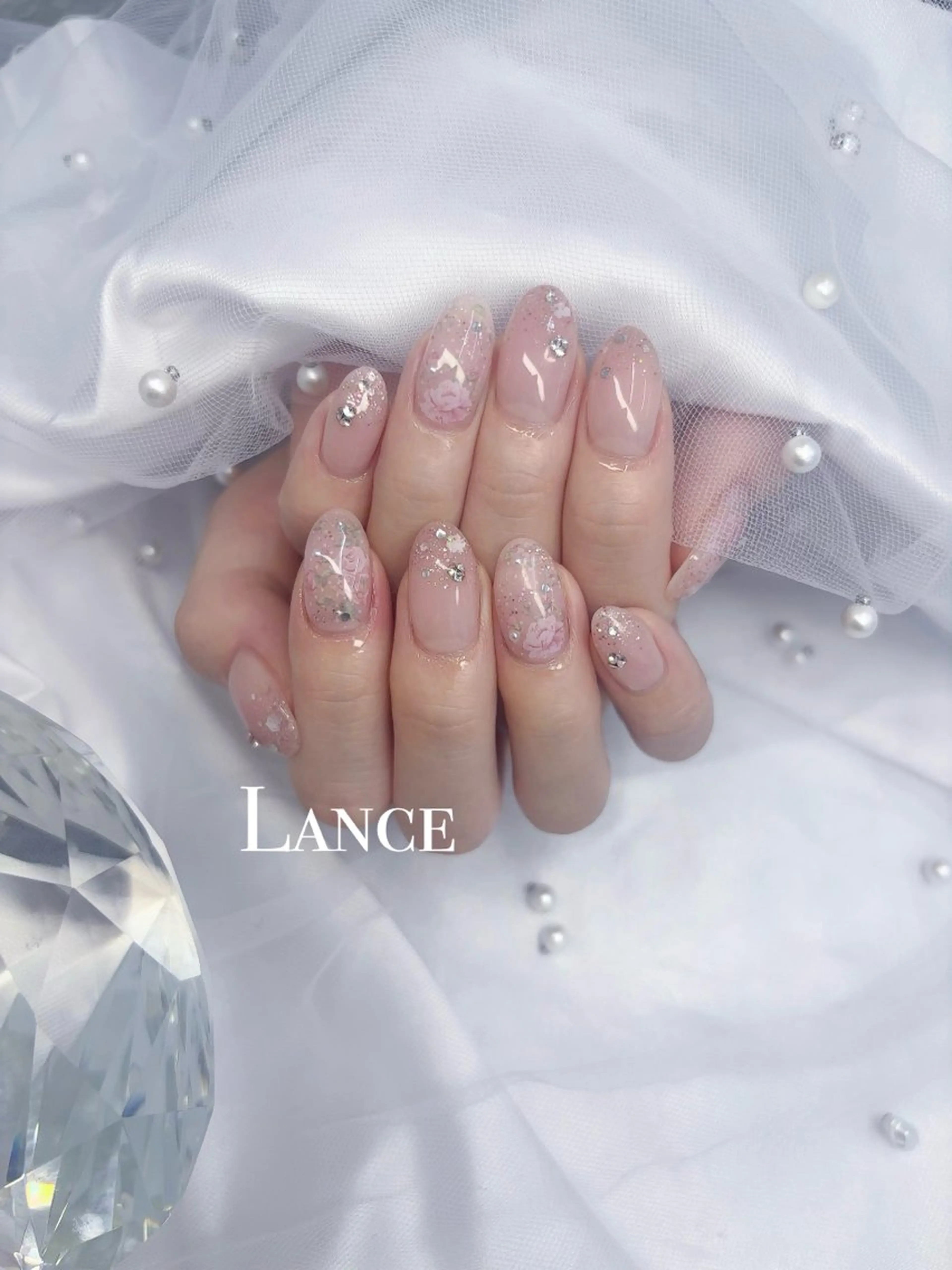 ネイル キラキラネイル 韓国ネイル ワンカラーネイル 春ネイル ワンホンネイル ハンドネイル Lance nailのネイルデザイン