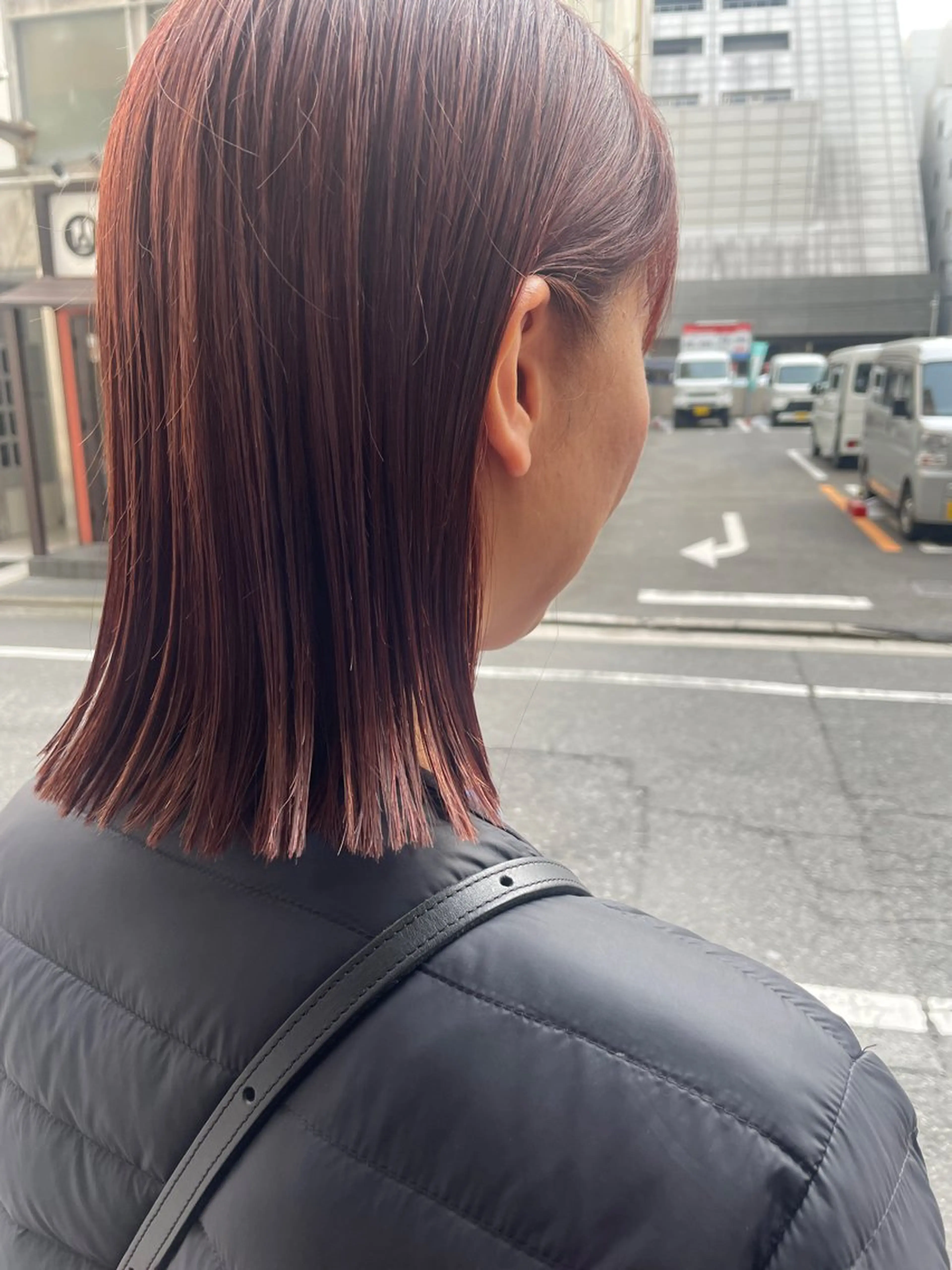 ミディアム カラー ブリーチ ブリーチなしカラー ピンクカラー カット ヘアカラー さの あやねのヘアスタイル