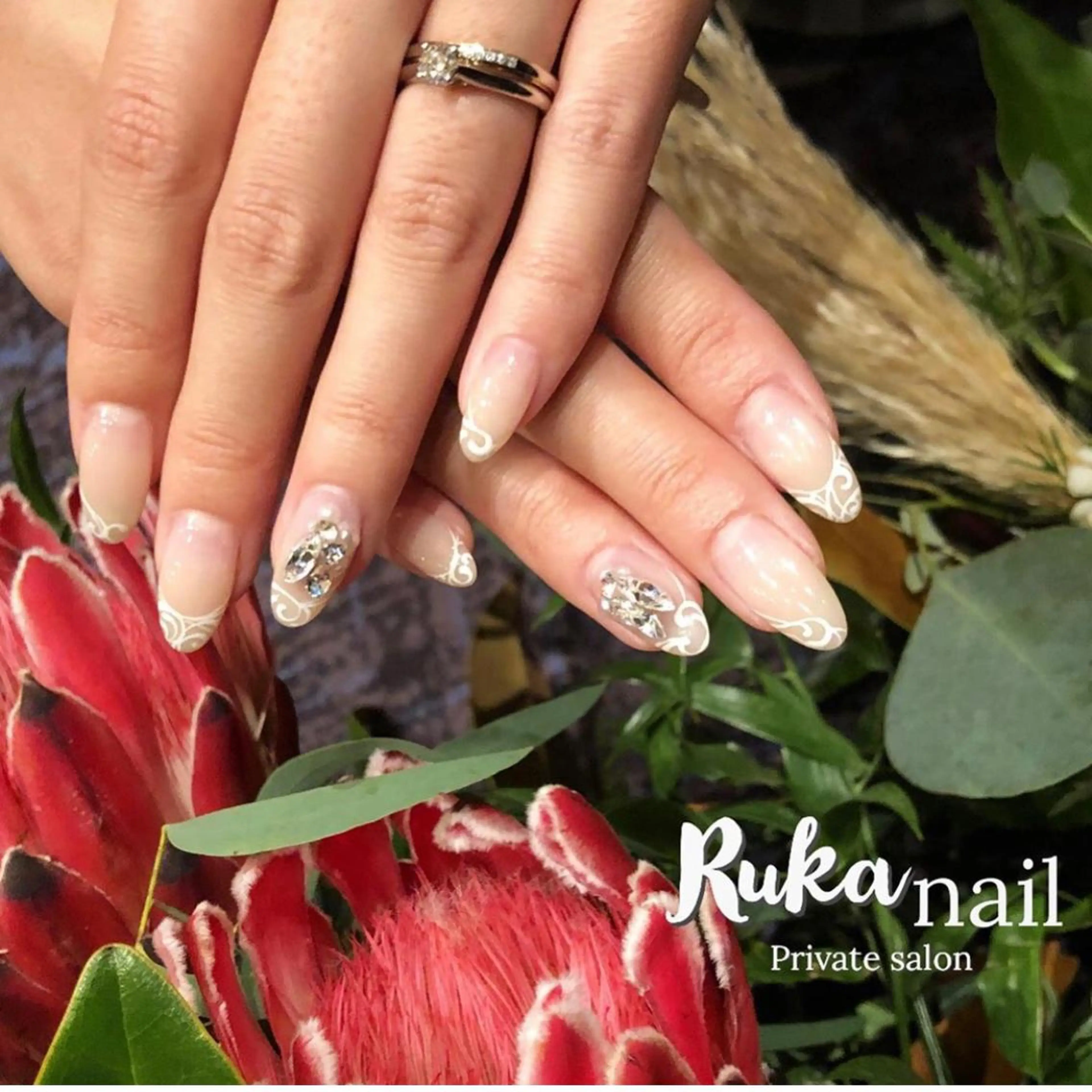 【盛り沢山デザイン💅✨】120分アートコース¥8,800!!  時間内デザインやり放題＆パーツ付け放題👏の写真