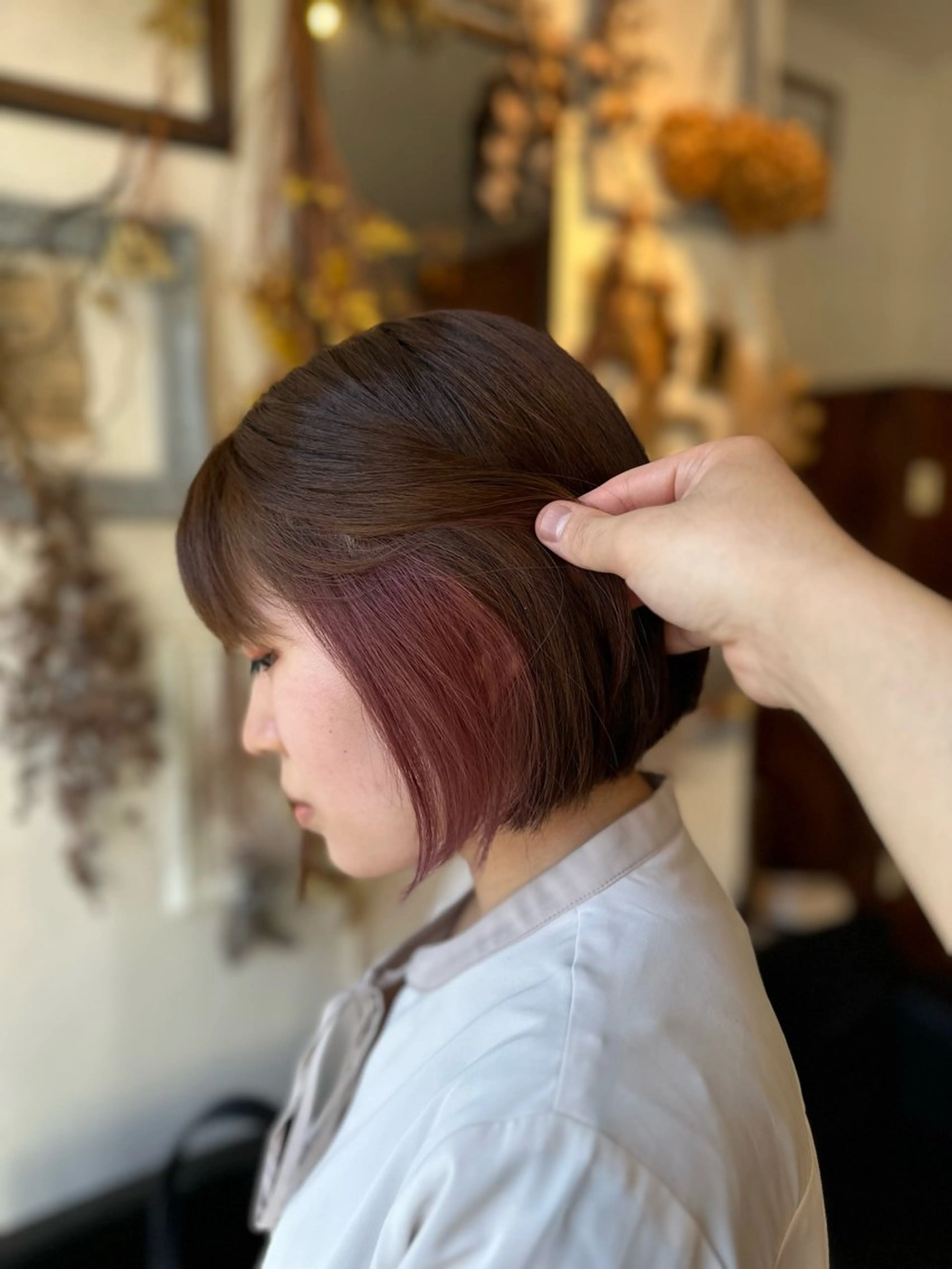 ショート カラー インナーカラー ラベンダーカラー ピンクカラー ピンクラベンダー 大人女性の艶カット カラー/菊池柊真🌟のヘアスタイル