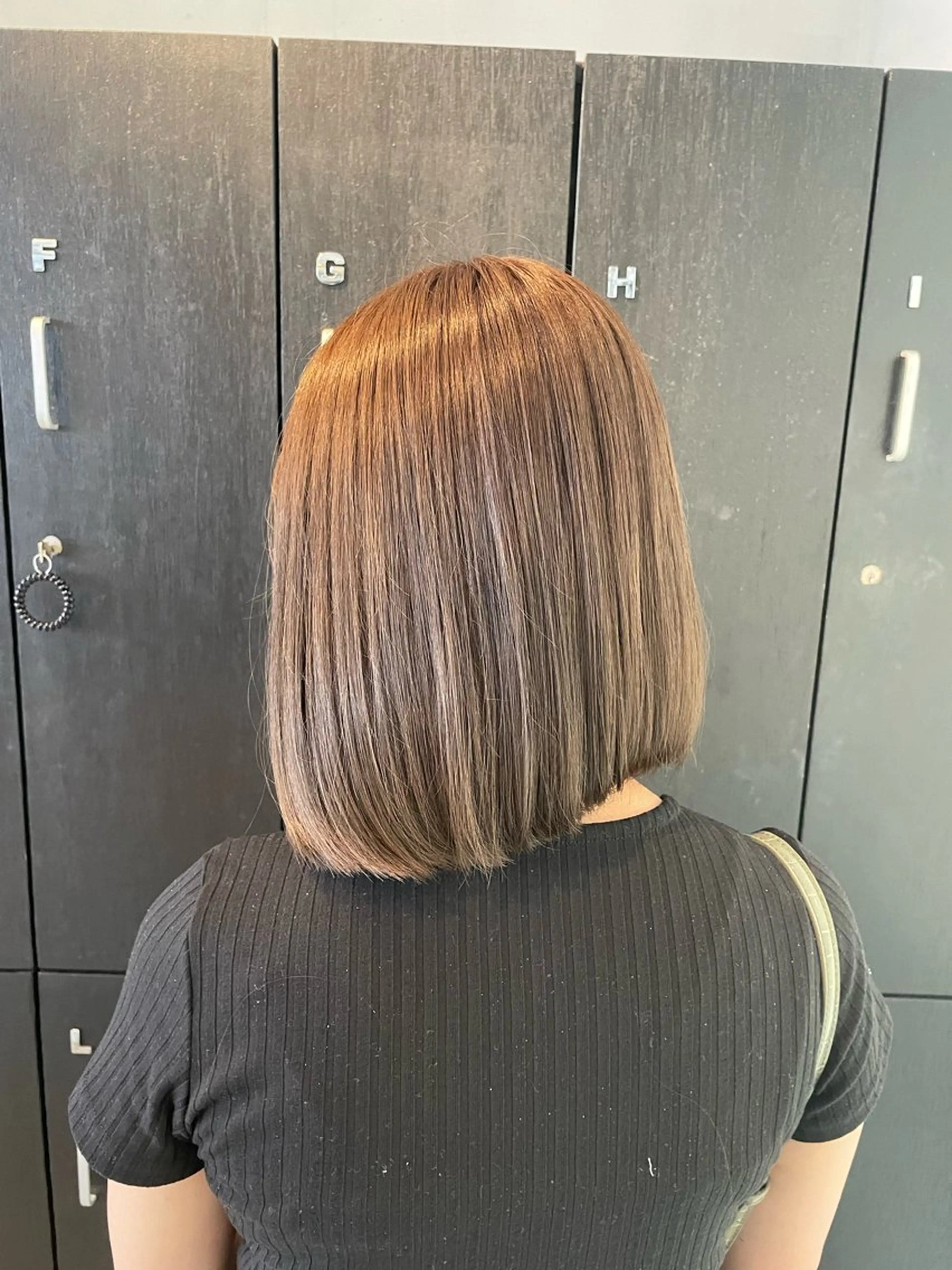 ミディアム ヘアカラー 🧋ミルクティーカラ ー🧋特化小林拓登のヘアスタイル