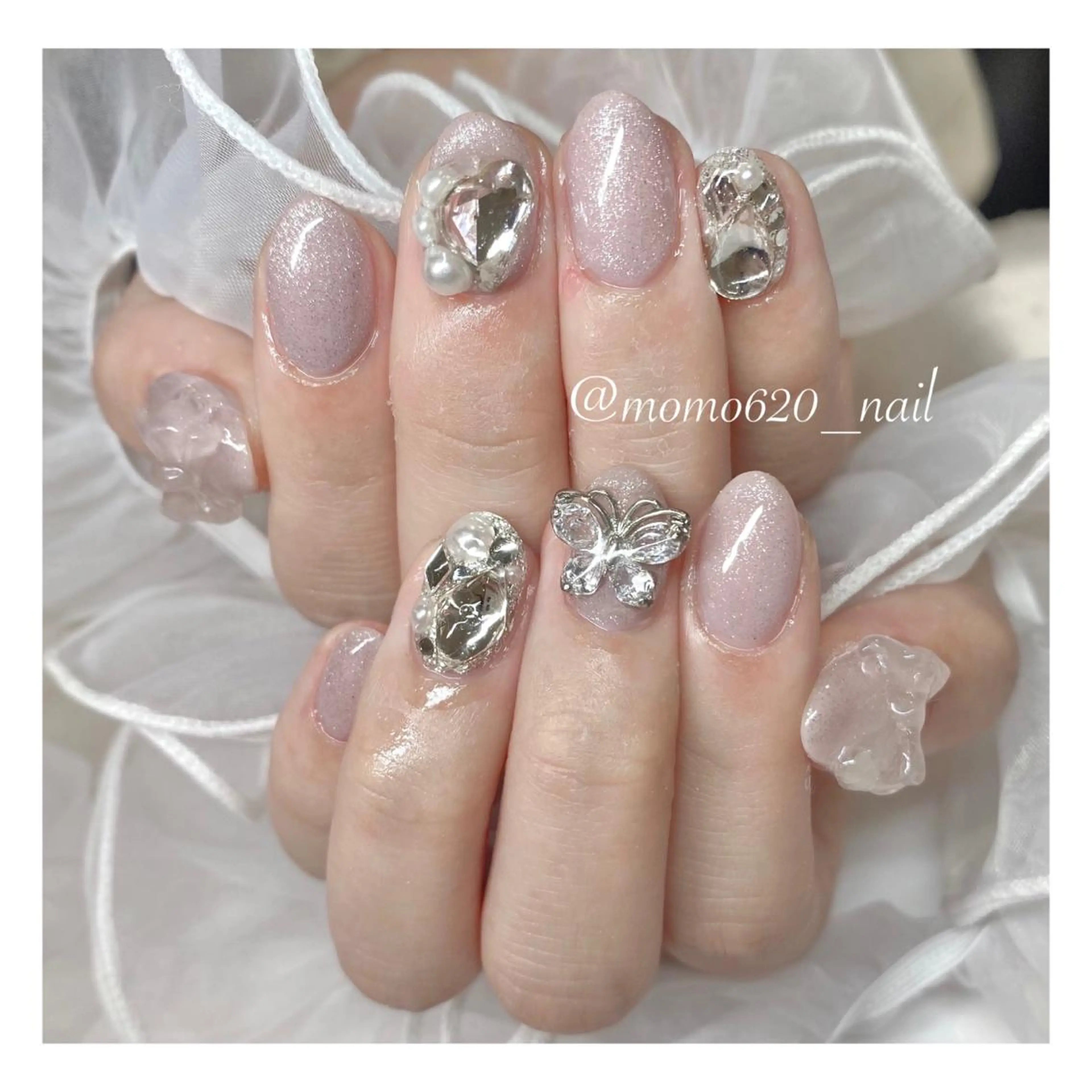 ネイル momoka🤍 四ツ橋のネイルデザイン
