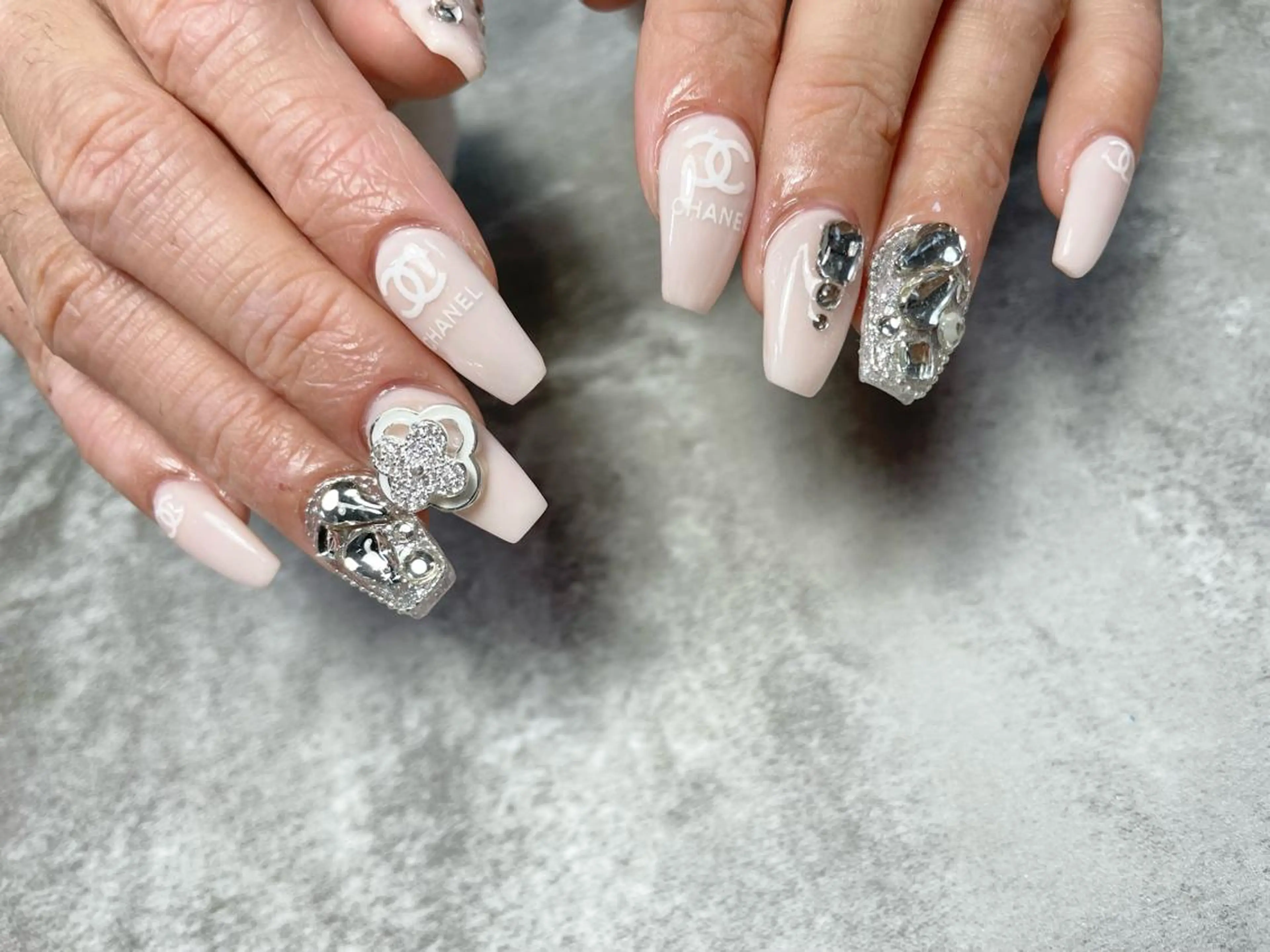 ネイル Y's nailのネイルデザイン