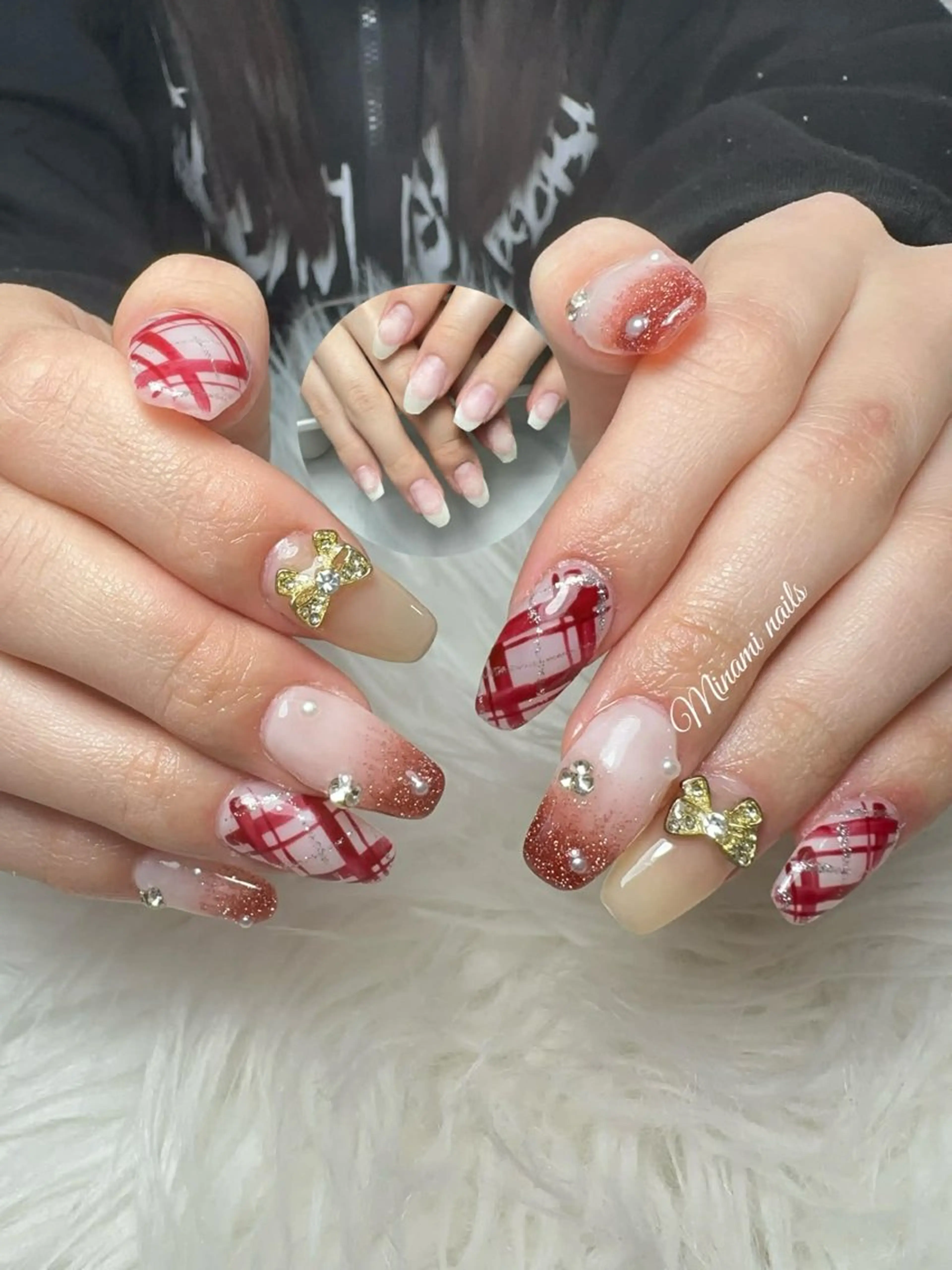 ネイル グラデーション ラメ(グリッター) ラメグラデーション 赤色 リボン ハンドネイル Minami Nailsのネイルデザイン
