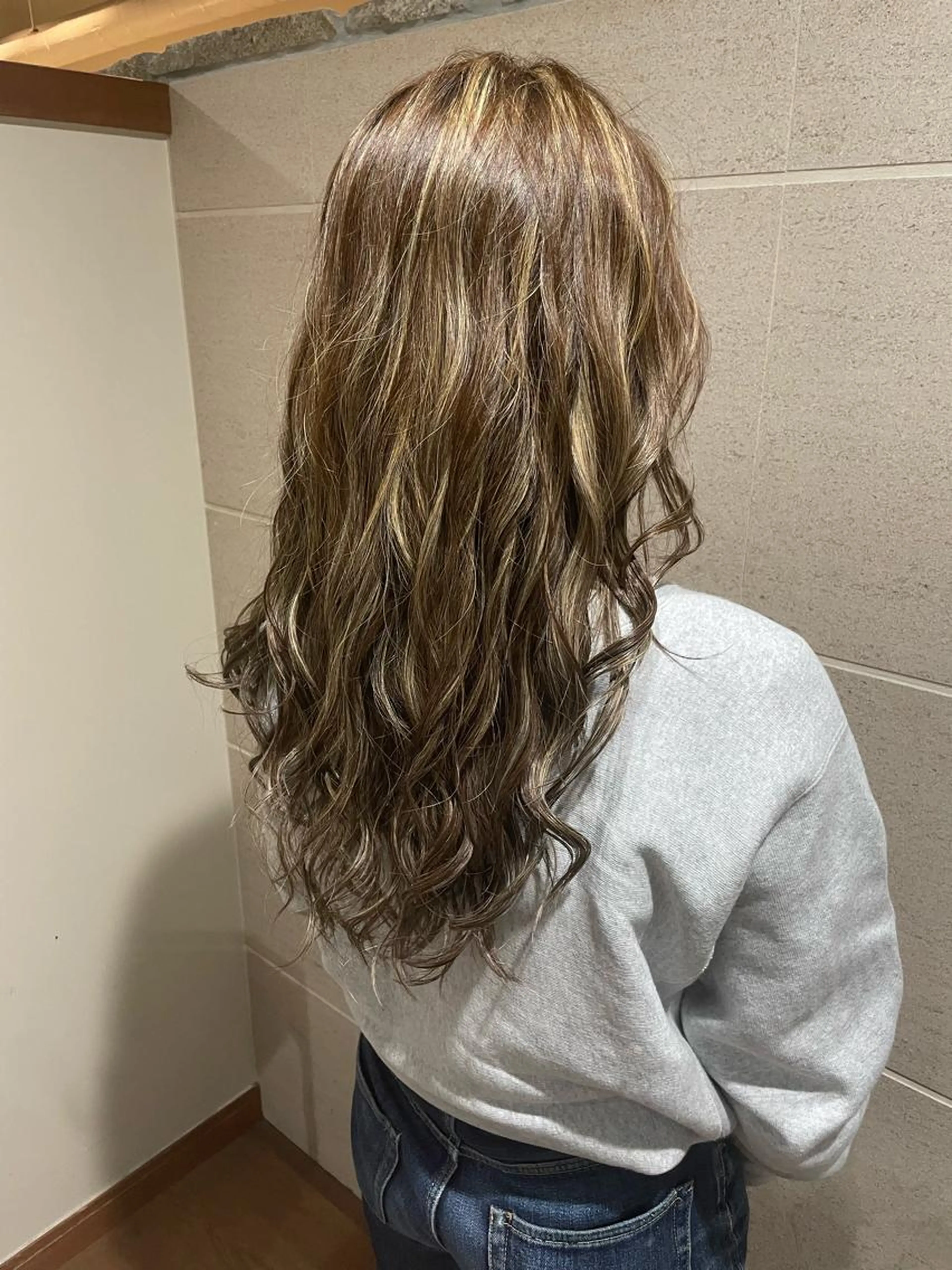 【透け感抜群❤️】ハイライト+オンカラー+トリートメント✨の写真