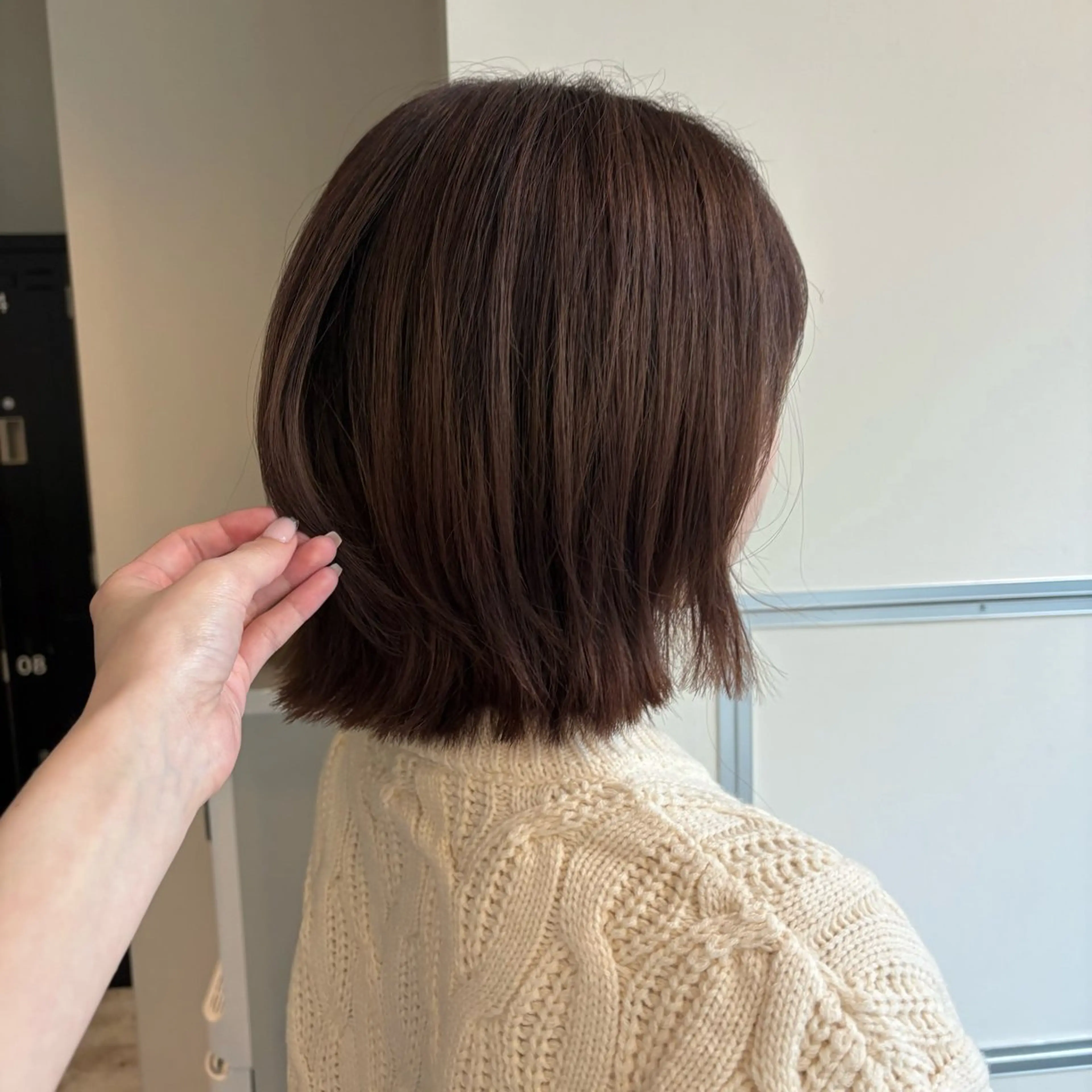 ミディアム ボブ くびれヘア 外ハネヘア カット rimi tabeiのヘアスタイル