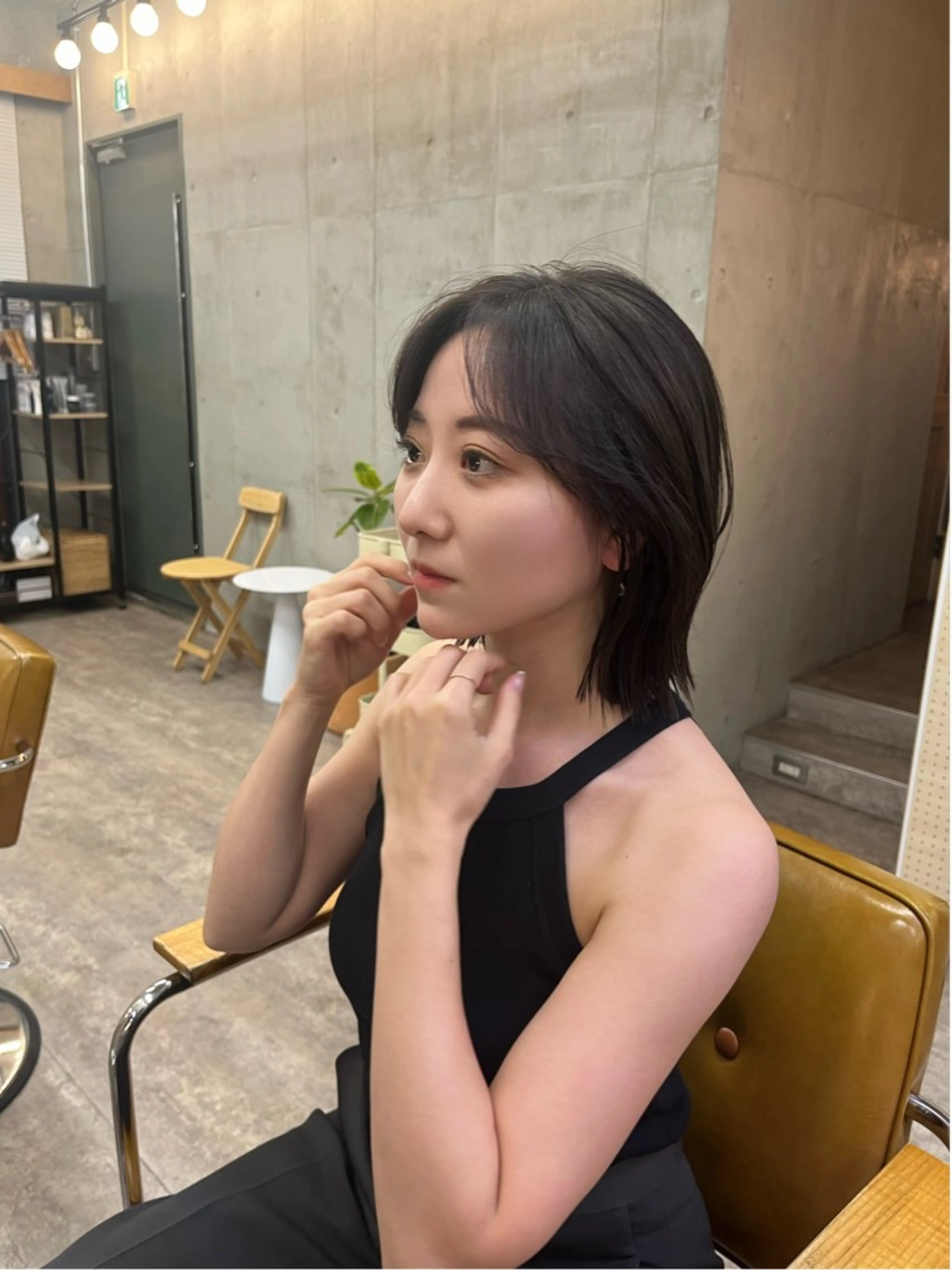 ミディアム カラー 顔周りカット 韓国風ヘア 似合わせカット カット 🤎𝐌𝐚𝐨⌇ お悩み解決美容師🤎のヘアスタイル