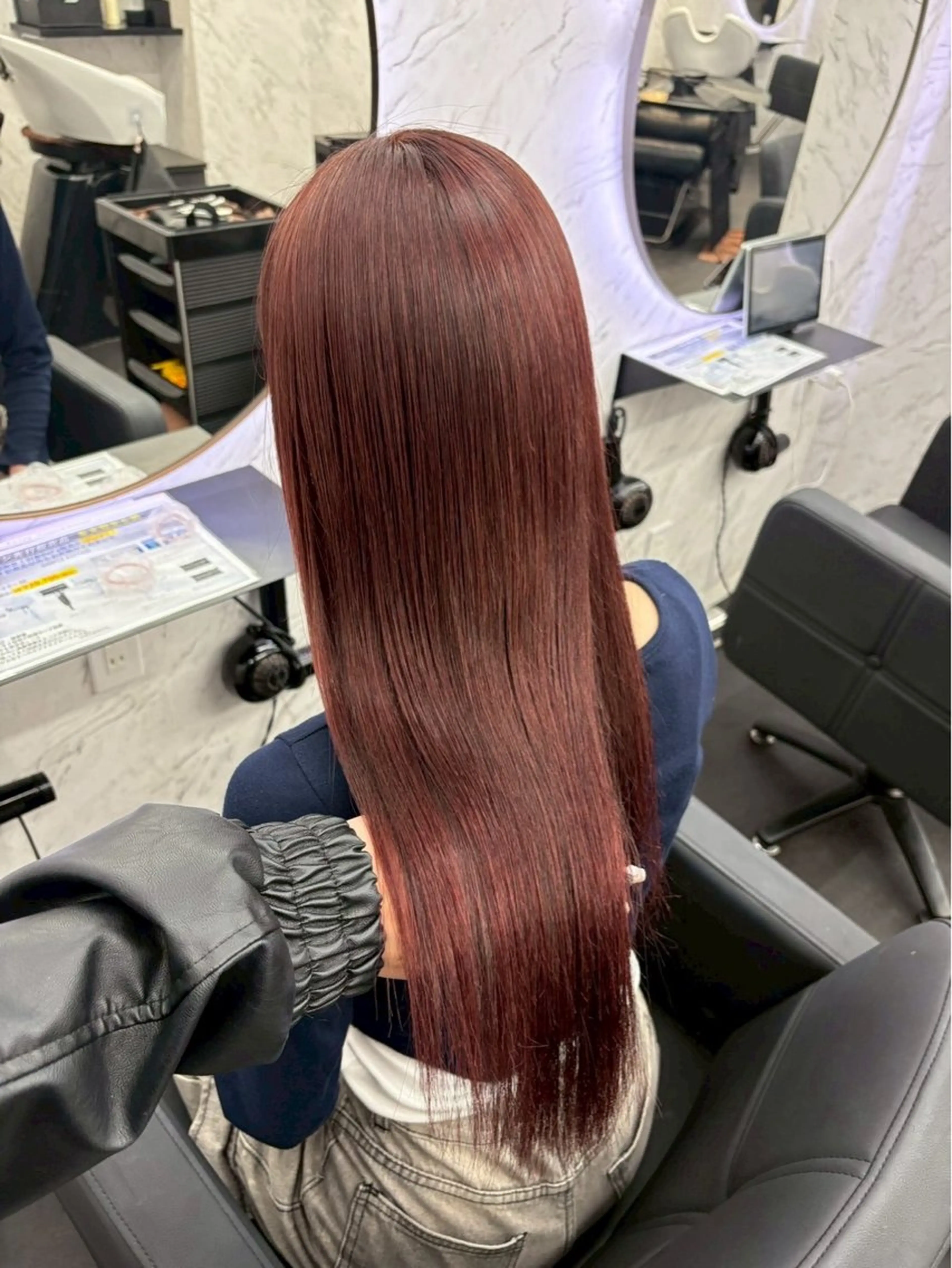 ロング カラー ボルドーカラー ピンクカラー レッドカラー ローズカラー 韓国風ヘア ヘアカラー ⋆✦ Leon cut¥1100のヘアスタイル