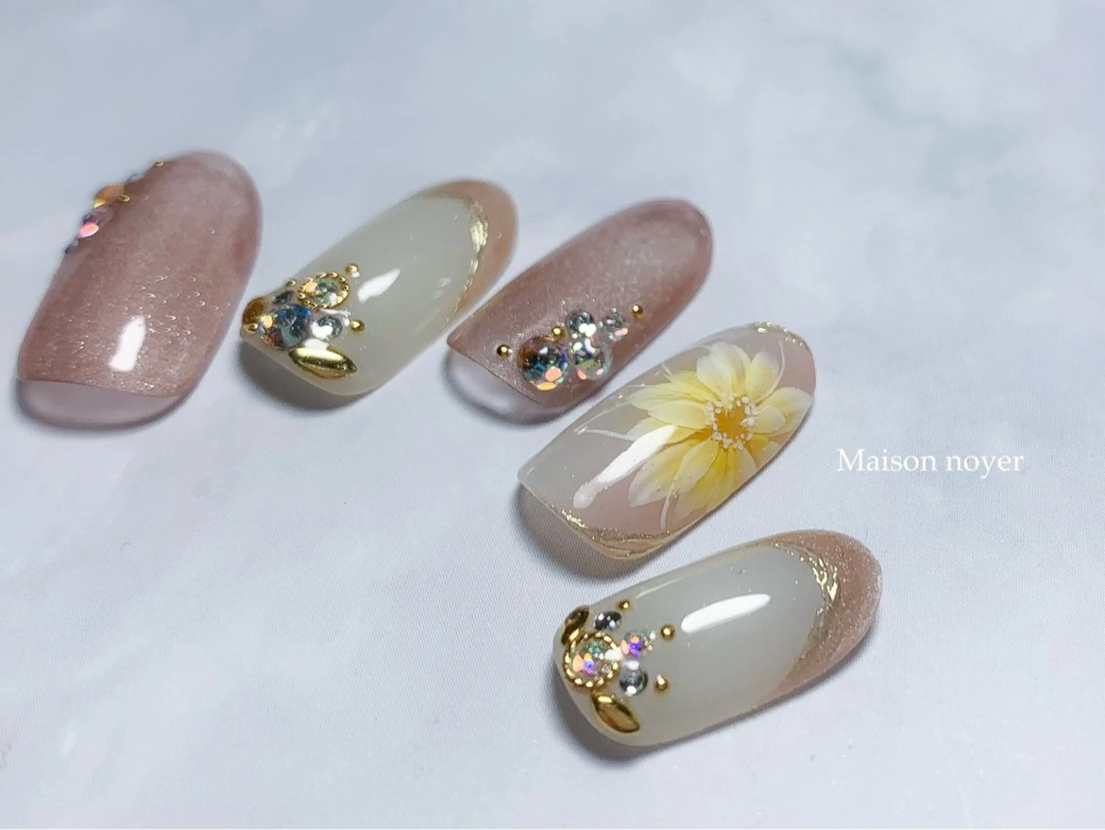 ネイル ハンドネイル Maison noyerのネイルデザイン