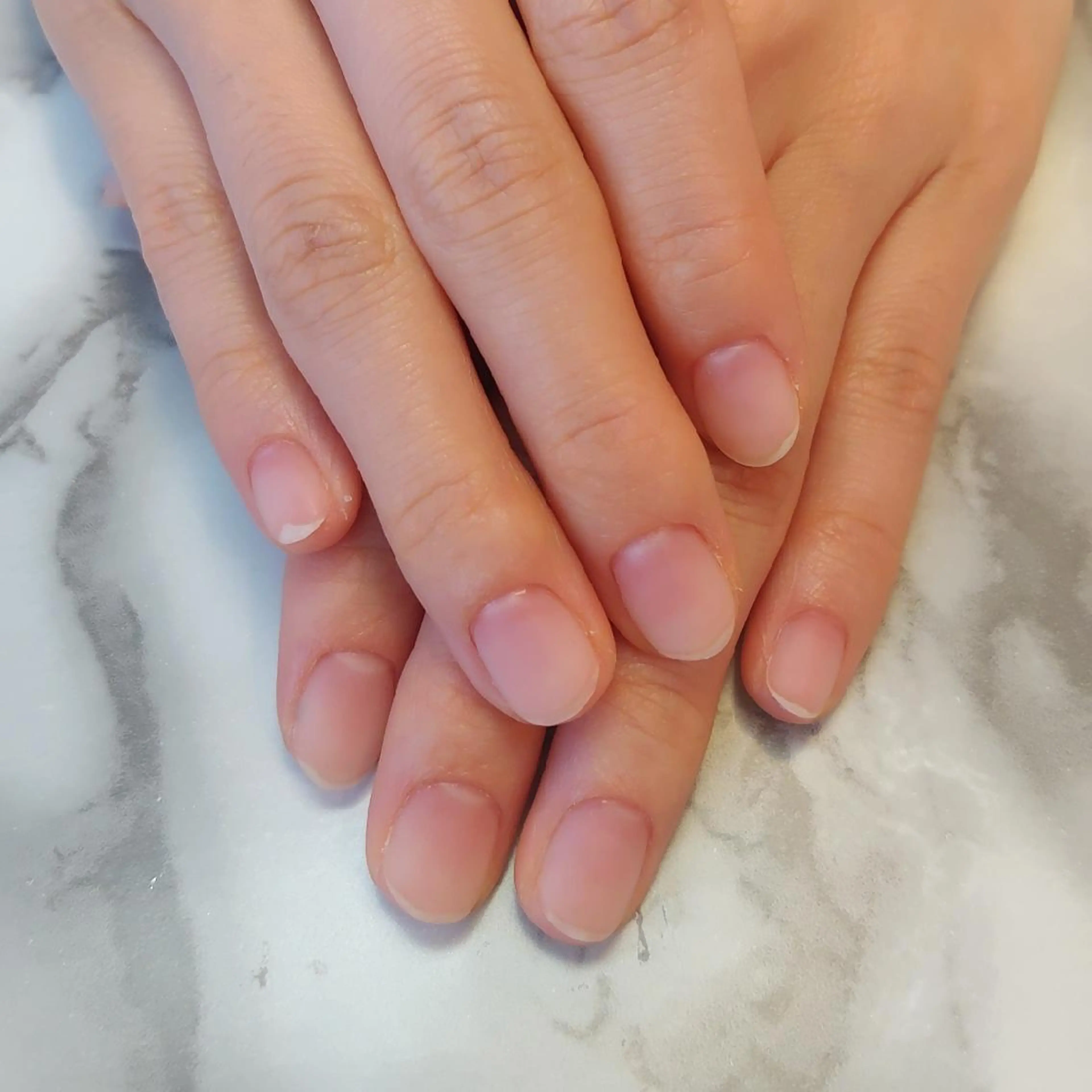 ネイル ジェヌインネイル 河内のネイルデザイン