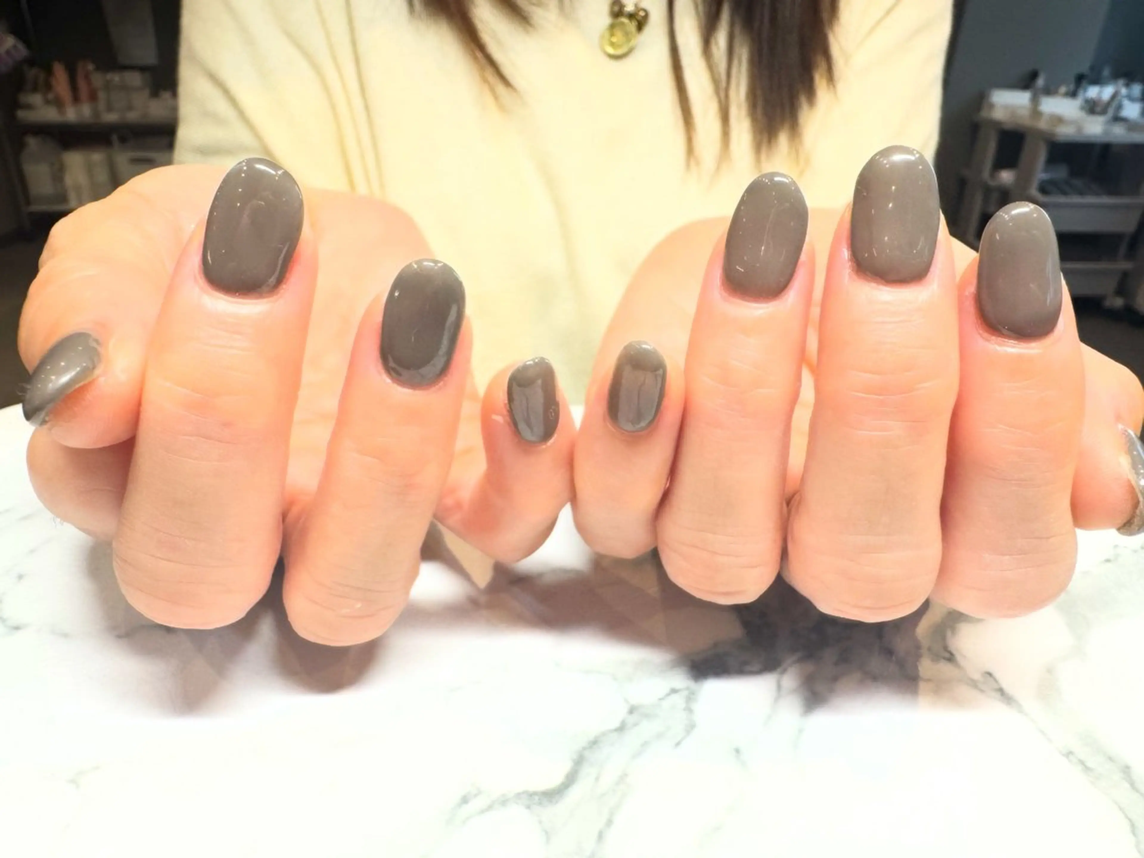 ネイル ワンカラーネイル ハンドネイル 奥野 麗花のネイルデザイン