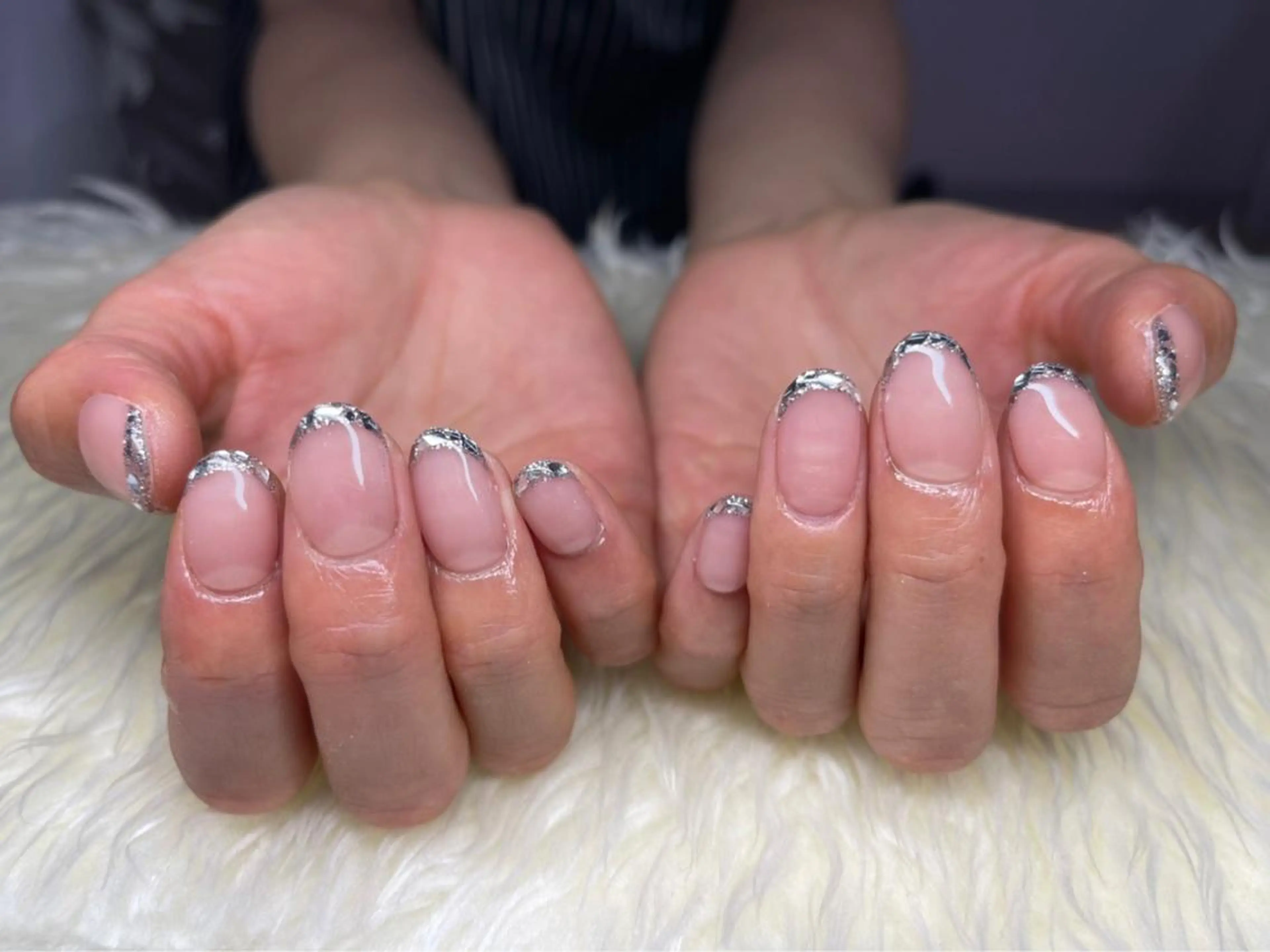 ネイル 長さ出し フレンチネイル ジェルネイル ガラスフレンチ 韓国ネイル ハンドネイル Nail&eye Belire 新宿のネイルデザイン