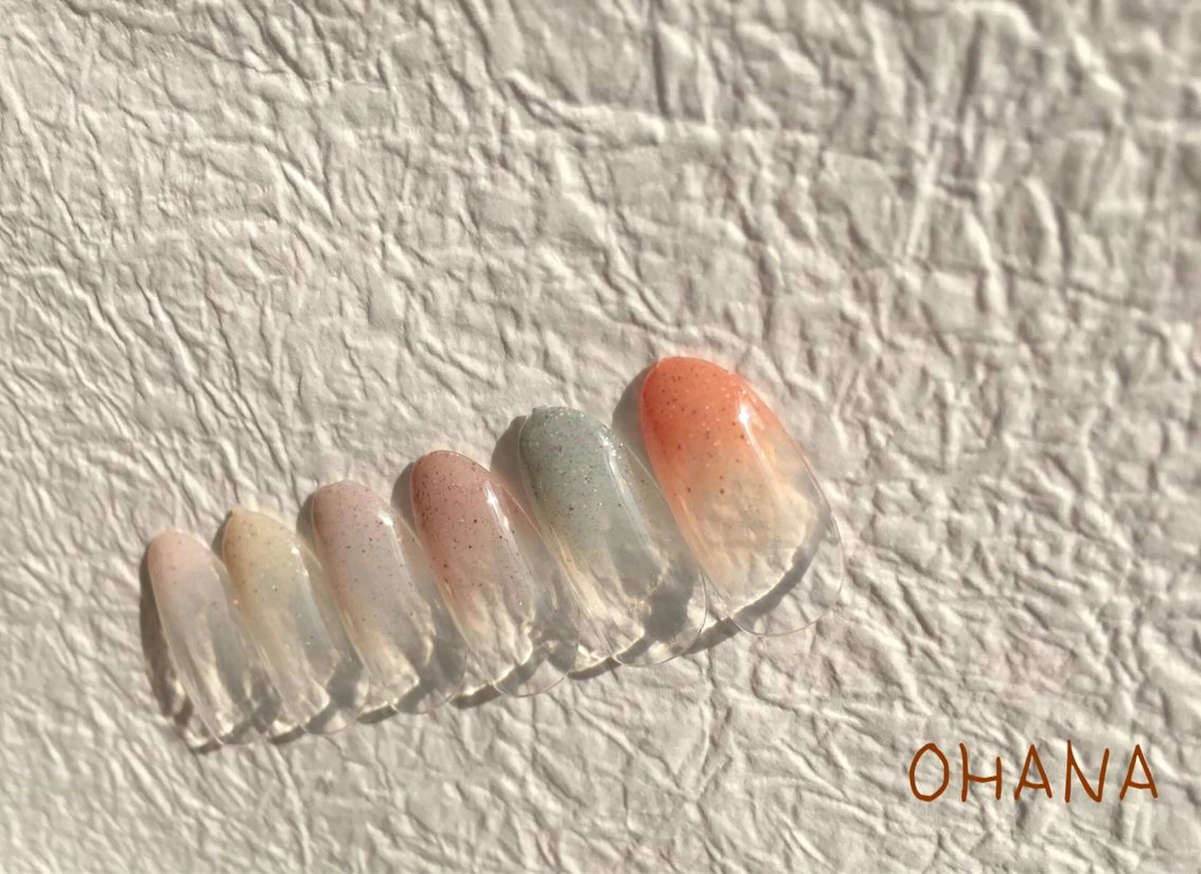 ネイル フットネイル ミラーネイル ニュアンスネイル ショートネイル 冬ネイル nailroom  OHANA所属・nailroom OHANA🌴のネイルデザイン